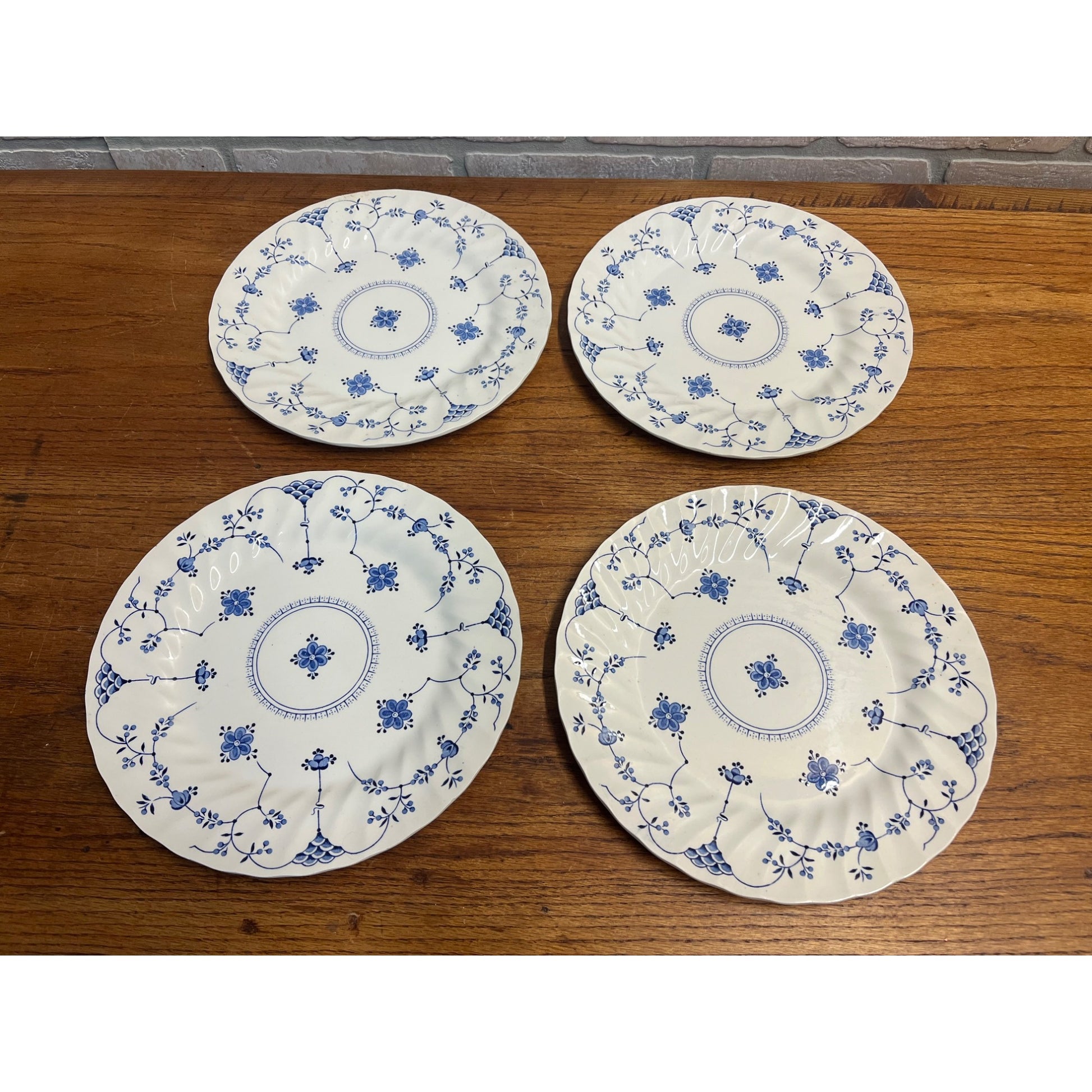 (4) Vintage Myott Finlandia 7" Bread Plates Staffordshire Ware Blue White Meakin