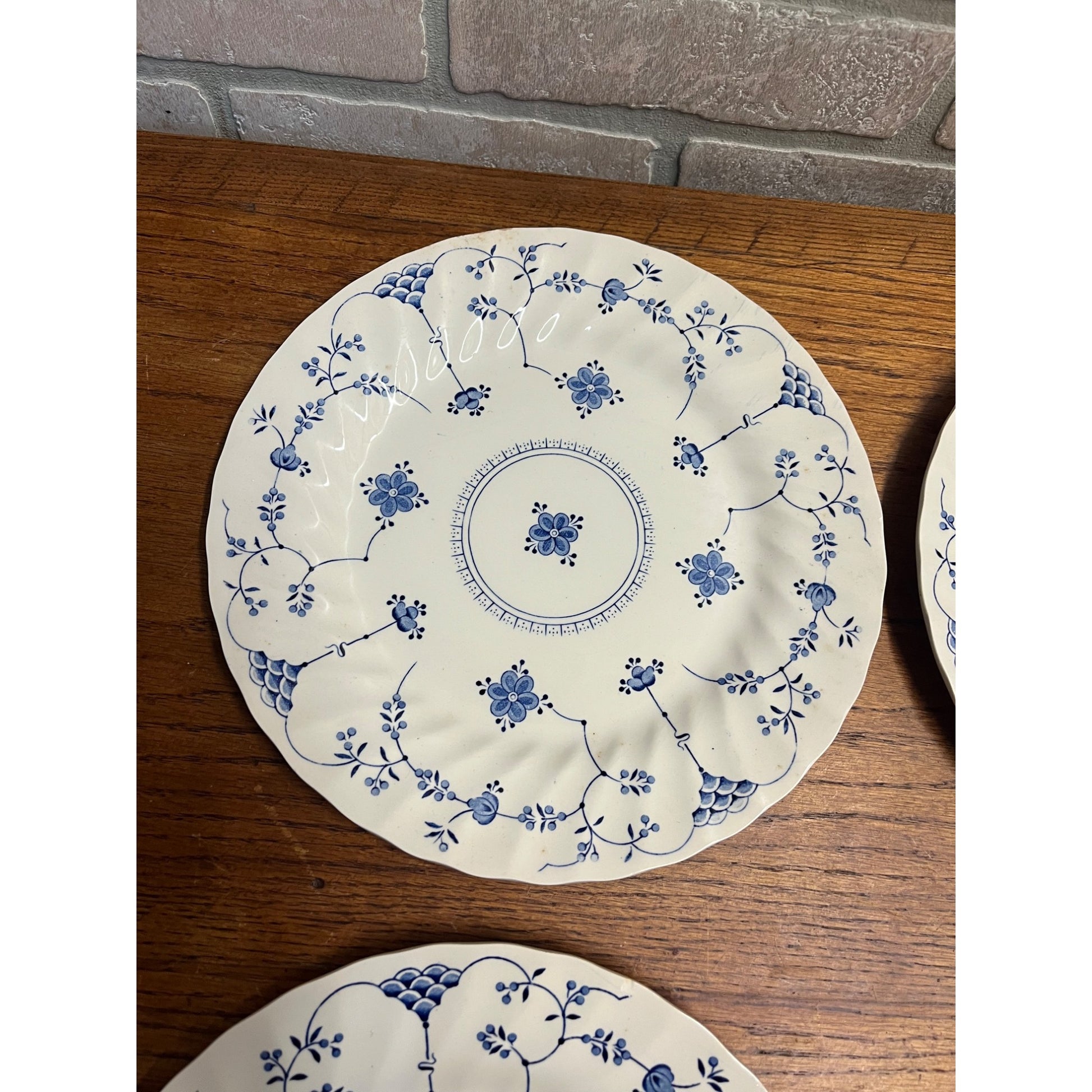 (4) Vintage Myott Finlandia 7" Bread Plates Staffordshire Ware Blue White Meakin