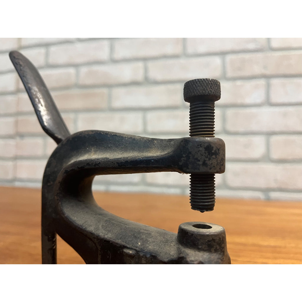 Vintage Antique Sheehan Mfg Tom Thumb Cast Iron Upholstery Grommet Press 1898