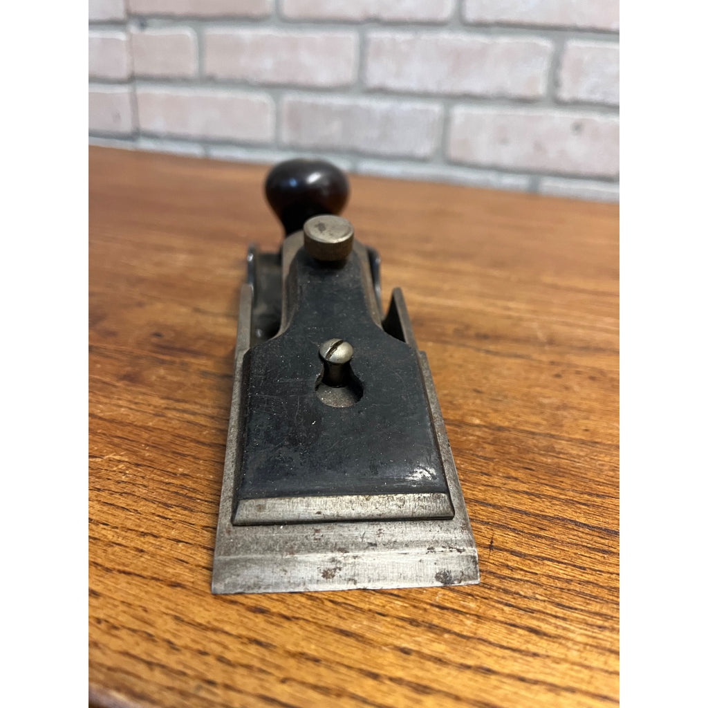 Stanley Rule & Level Co. No. 97 Cabinet Makers Chisel Plane Type 5 (1910-1919)
