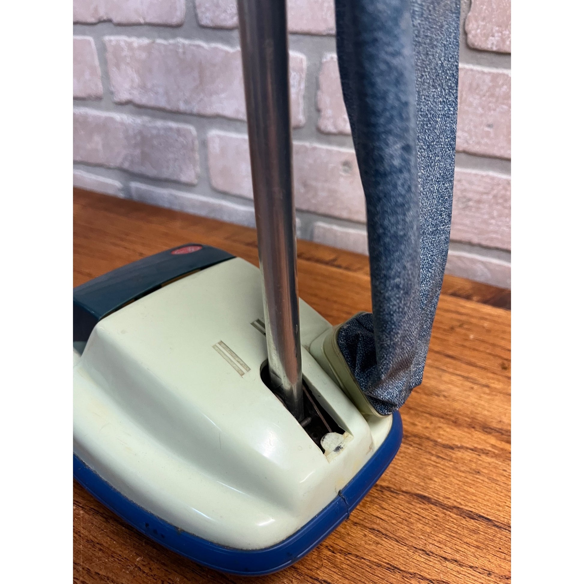 Vintage 1960s Hoover Vacuum Child's Play Toy C.M.T. Wells Kelo Blue w/ Bag