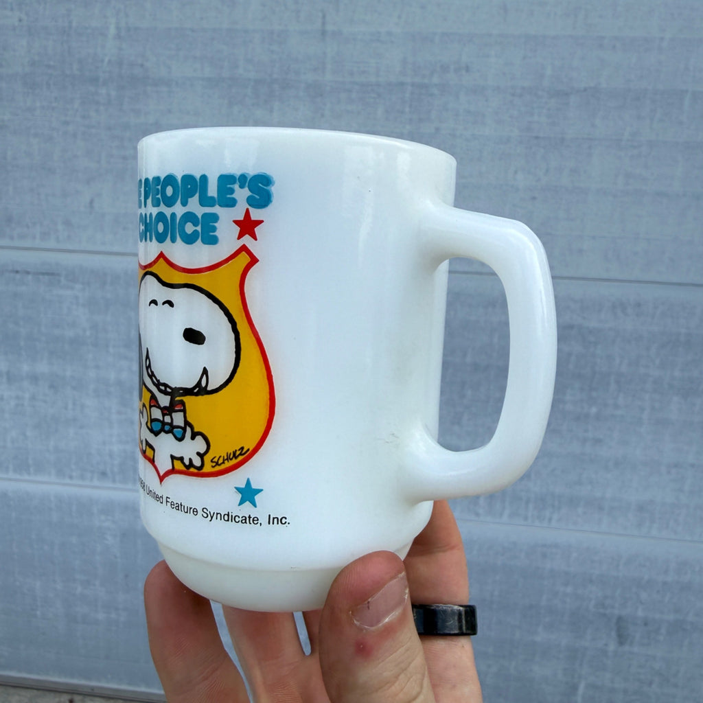 1980 Peanuts Snoopy "The People's Choice" Anchor Hocking Fire King Glass Mug