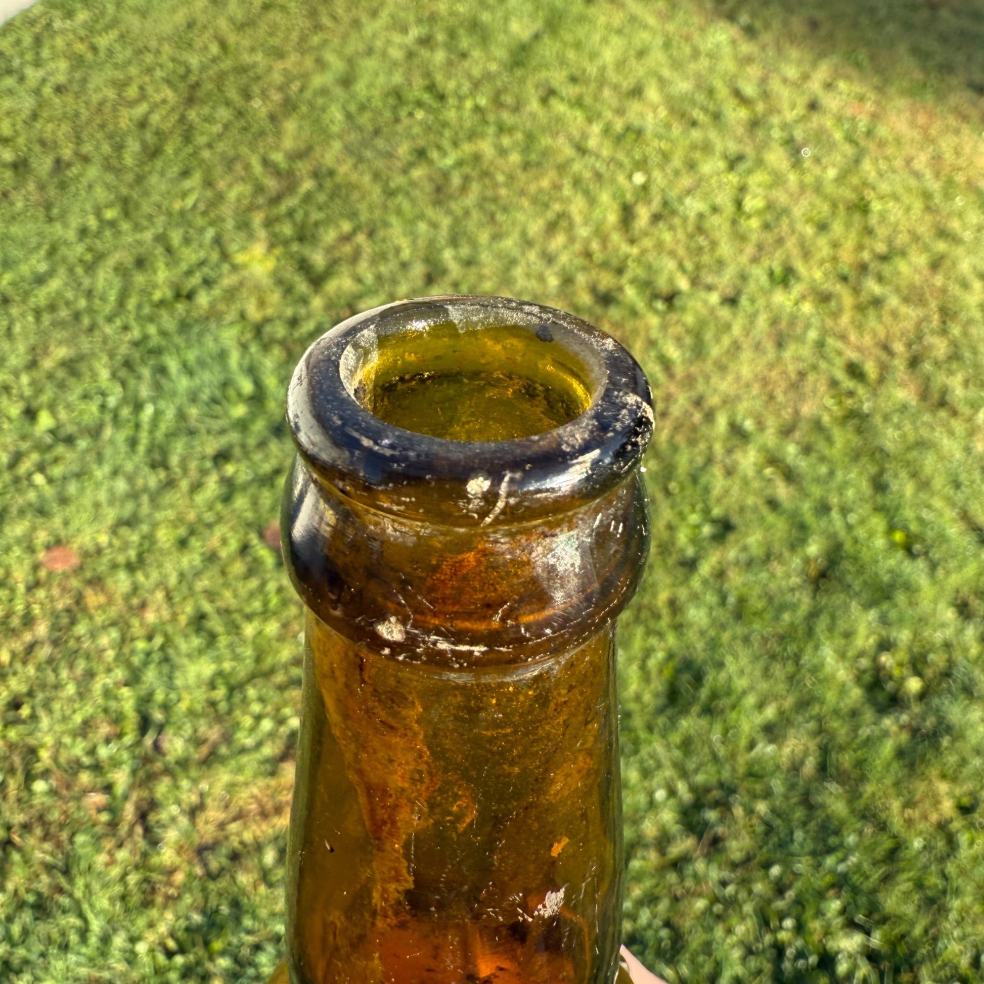 Vintage Hoster Columbus Amber Yellow Beer Bottle 12oz