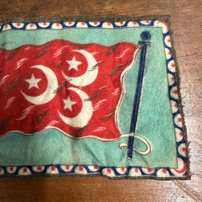 VINTAGE EGYPT/EGYPTIAN KHEDIVATE FLAG TOBACCO FELT, 5" X 8".