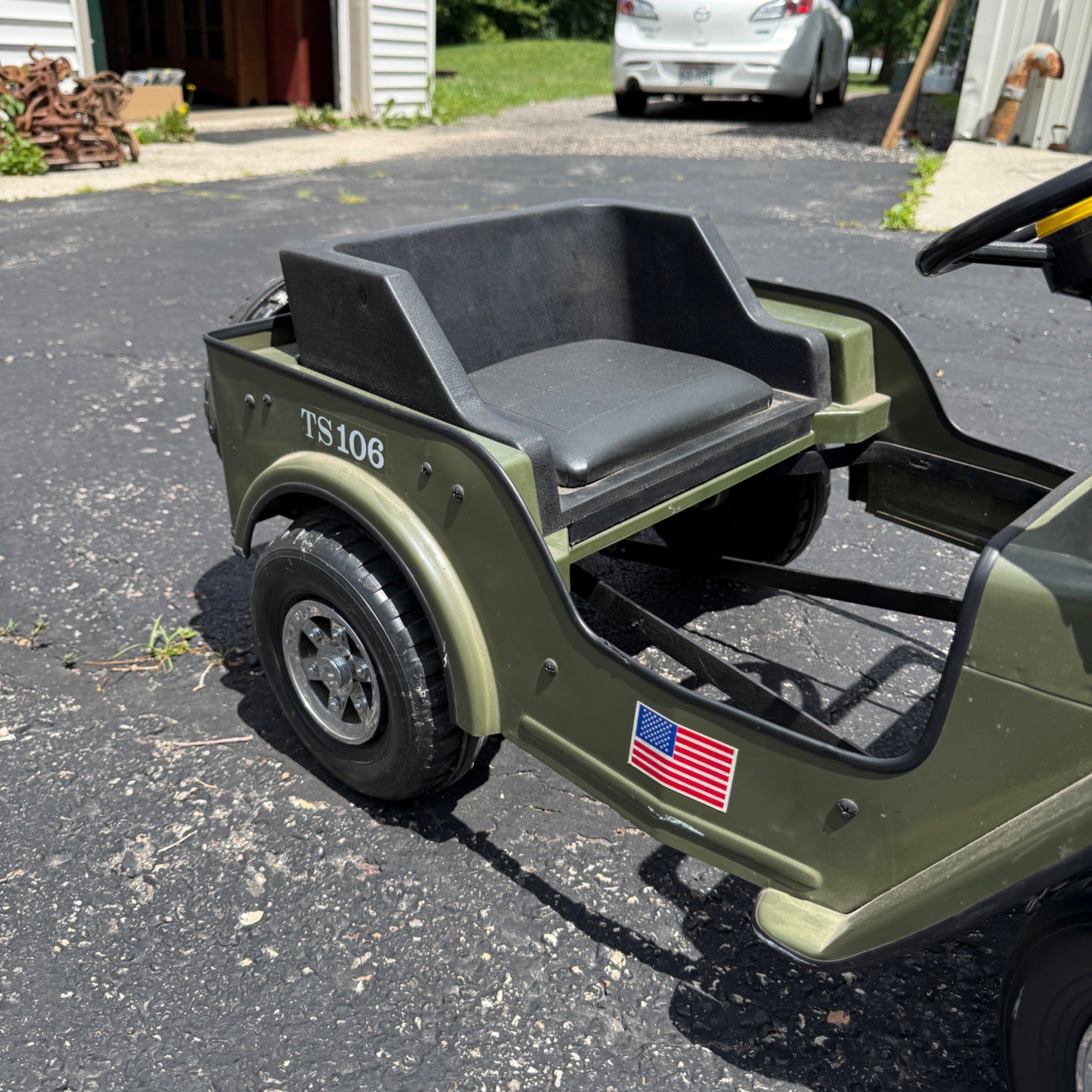 Vintage 1970s US Army Willys Jeep Child's Toy Pedal Car Green Munchkin Motors TS106