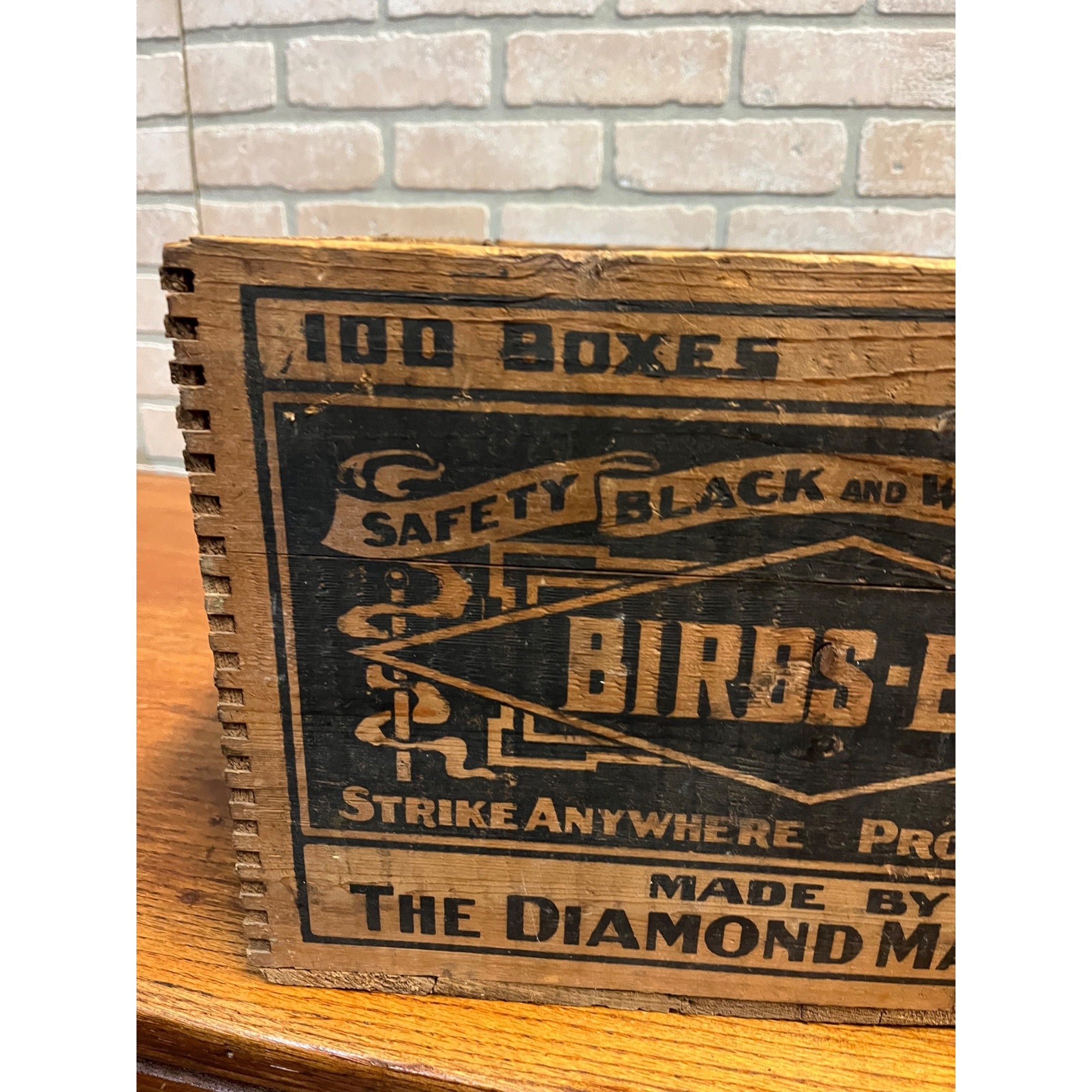 Vintage Birds-Eye Matches Wooden Crate Box Advertising Diamond Match Co
