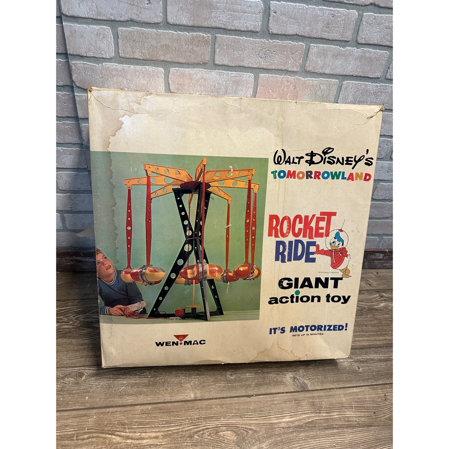 WALT DISNEY'S TOMORROWLAND ROCKET RIDE GIANT TOY WEN MAC VINTAGE RARE