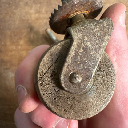 ANTIQUE (2) WOODEN SWIVEL FURNITURE CASTER WHEELS CASTERS 1-1/2" DIAMETER WHEEL