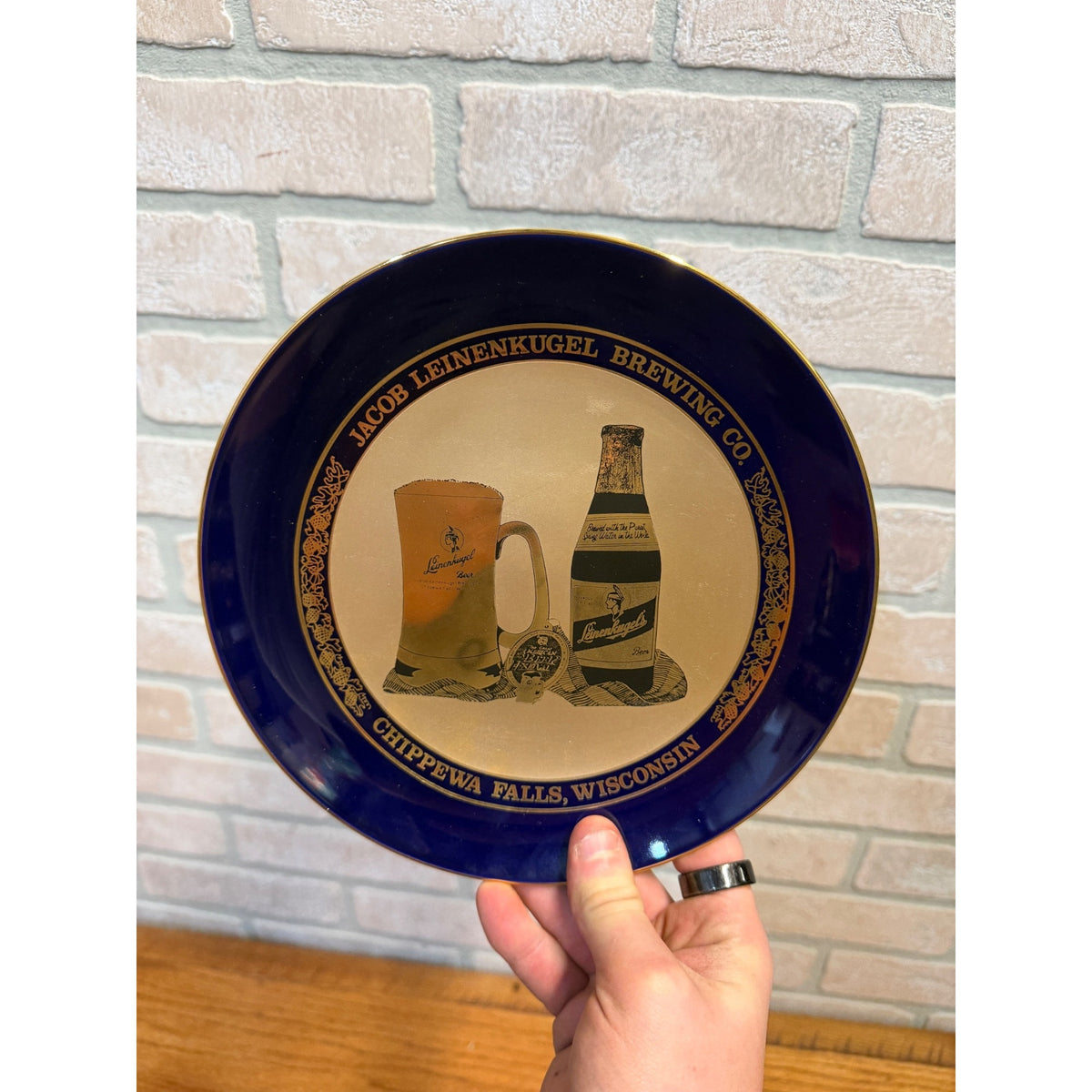 Leinenkugel Brewing Co Chippewa Falls Plate 1987 Limited 1/1000 Beer