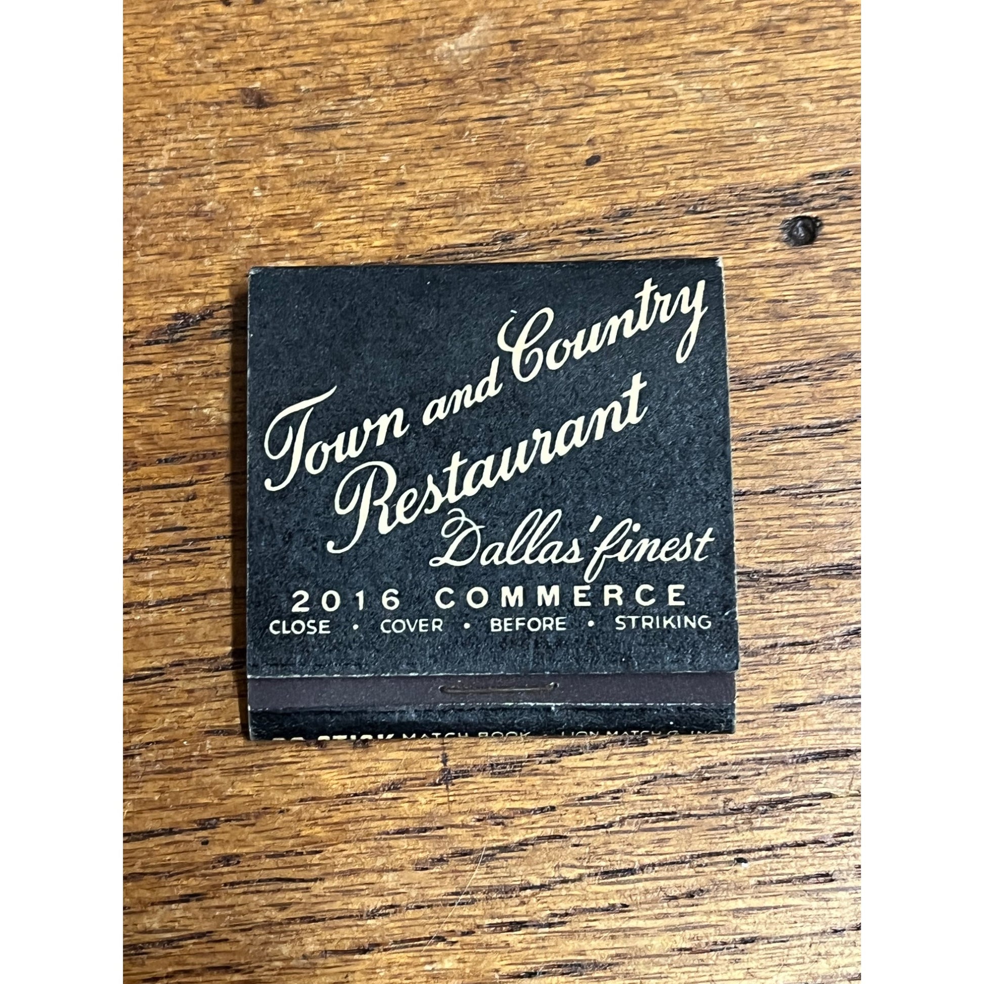 Vintage Town & Country Restaurant Dallas Texas TX Roast Beef Full Matchbook