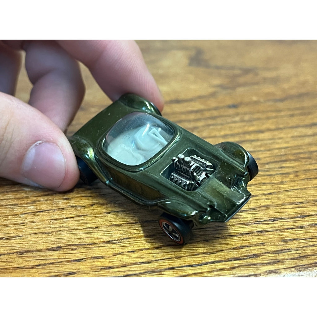 1968 Hot Wheels Redline Beatnik Bandit in Olive w/ White Interior - MINTY