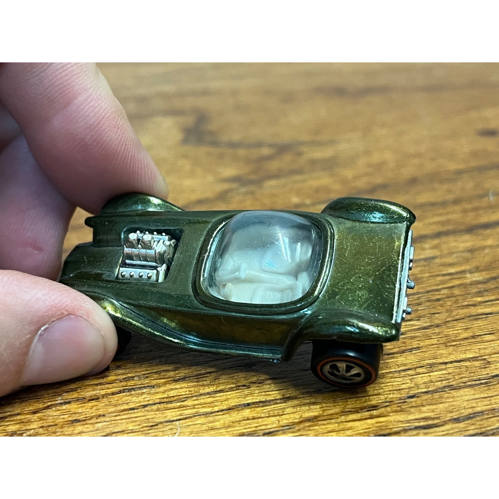 1968 Hot Wheels Redline Beatnik Bandit in Olive w/ White Interior - MINTY