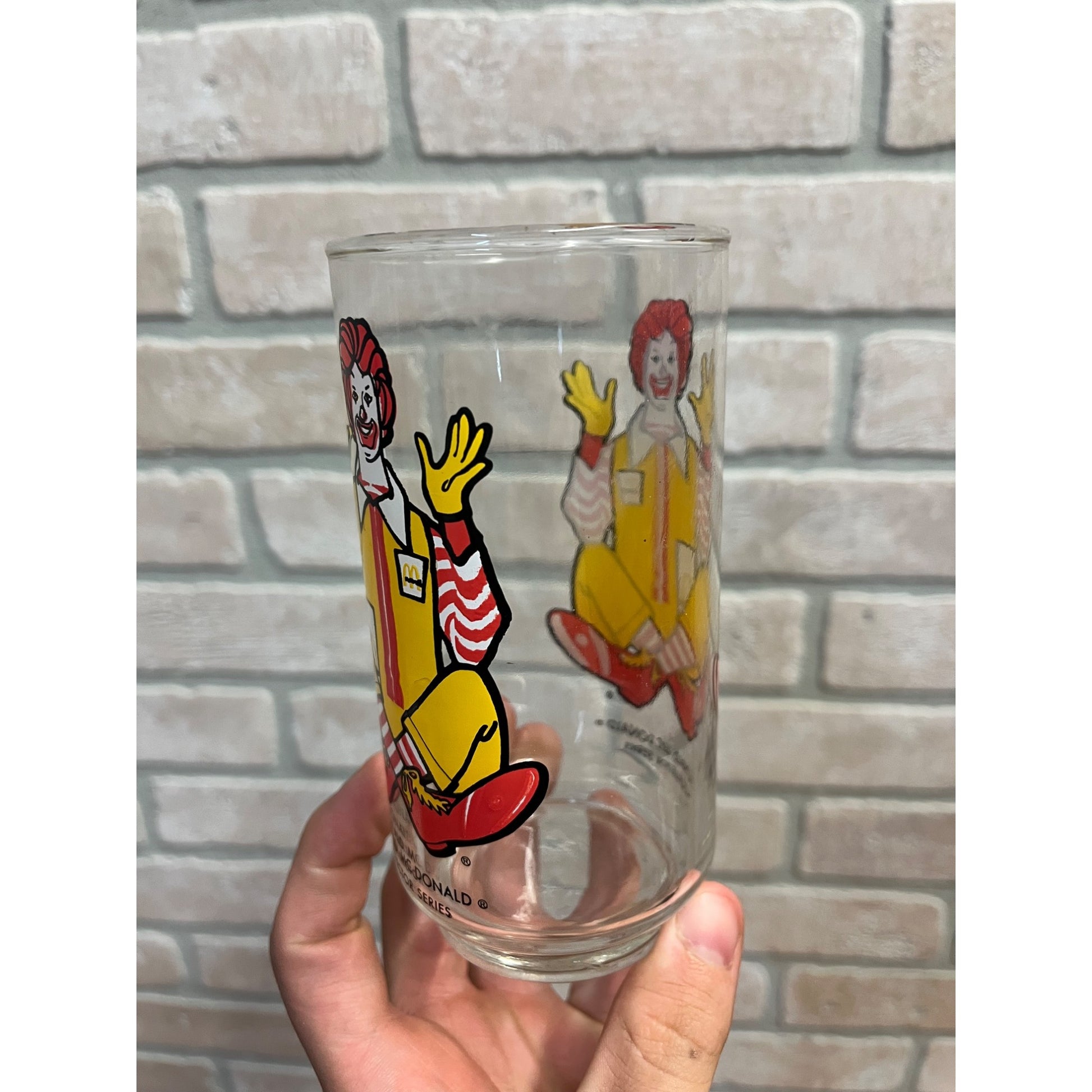 Vintage 1977 McDonalds Ronald McDonald Action Series Collector Collectible Glass