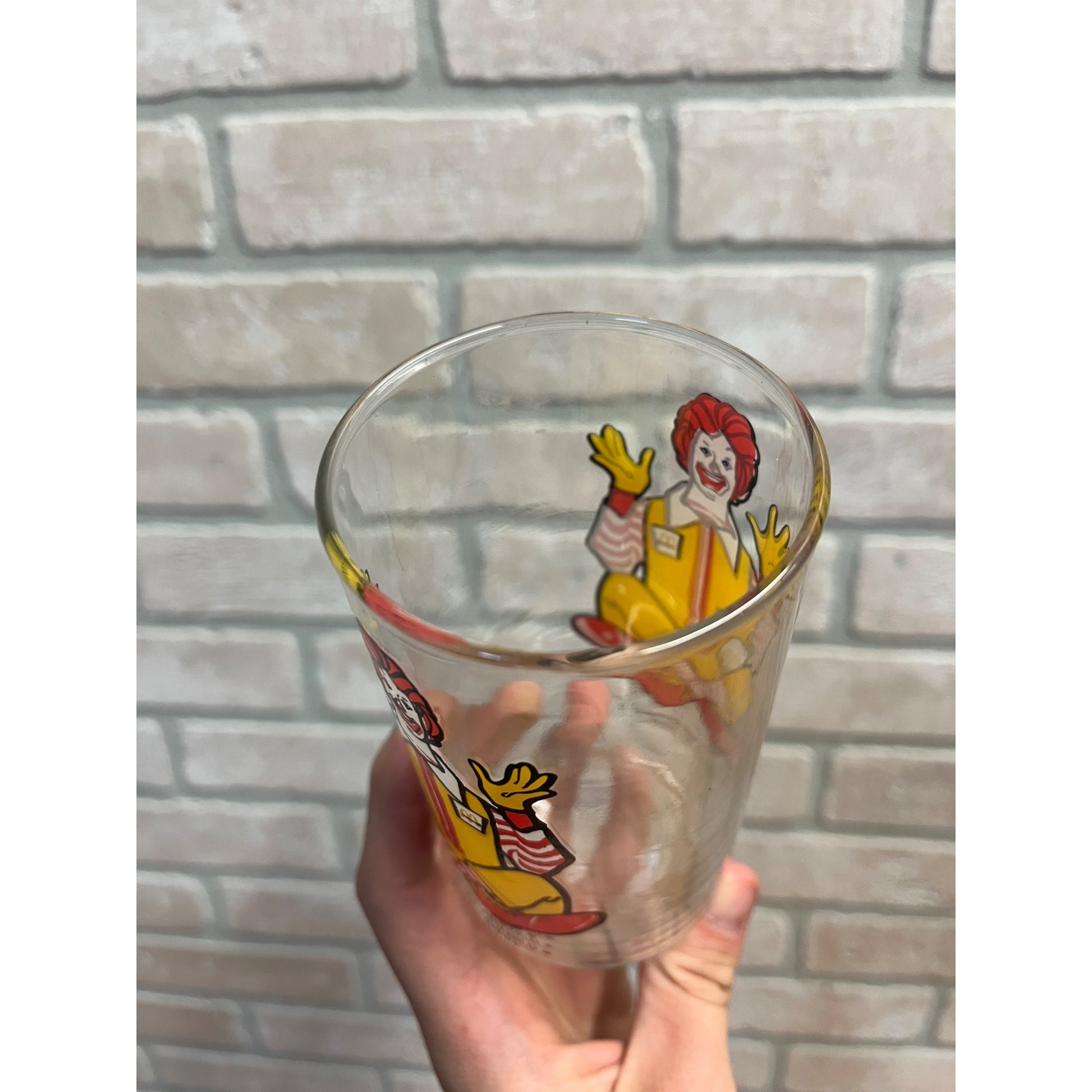 Vintage 1977 McDonalds Ronald McDonald Action Series Collector Collectible Glass