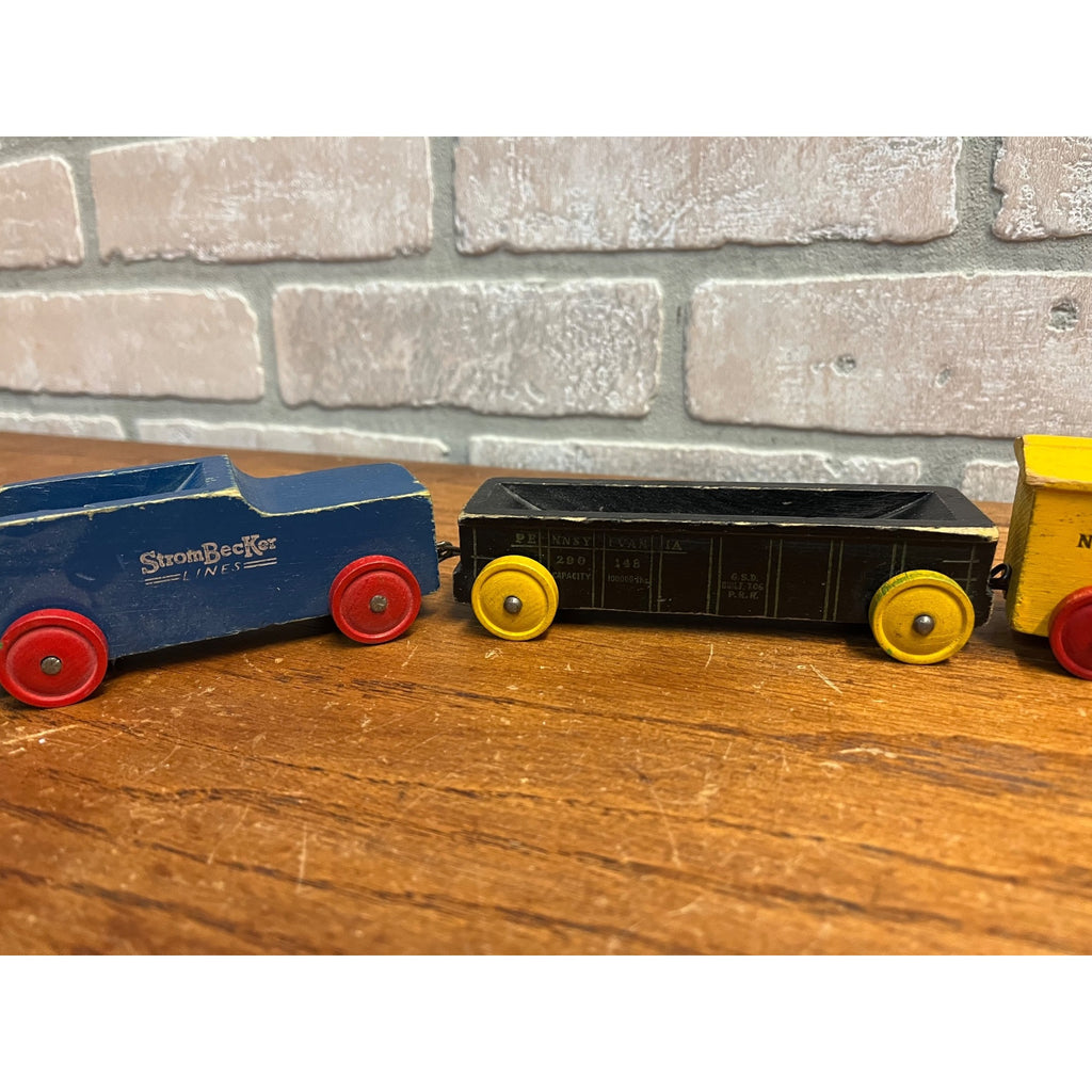 Vintage 1950s Strombecker Lines Railroad 6pc Wooden Toy Train Engine Set