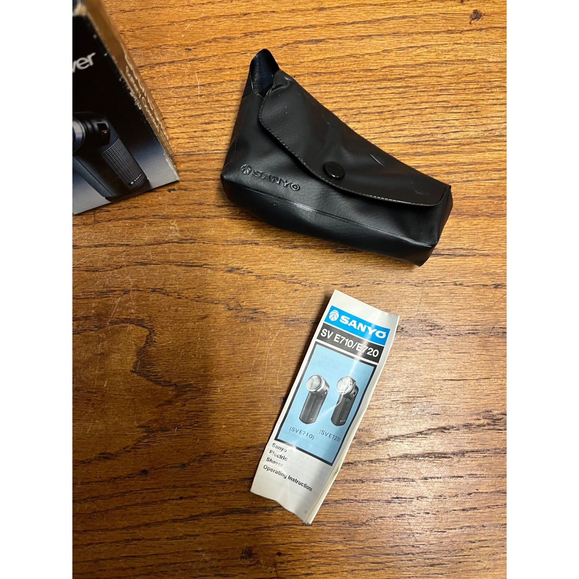 Sanyo Electric Shaver Model SV E710 Battery Operated New Old Stock With Box WORKS