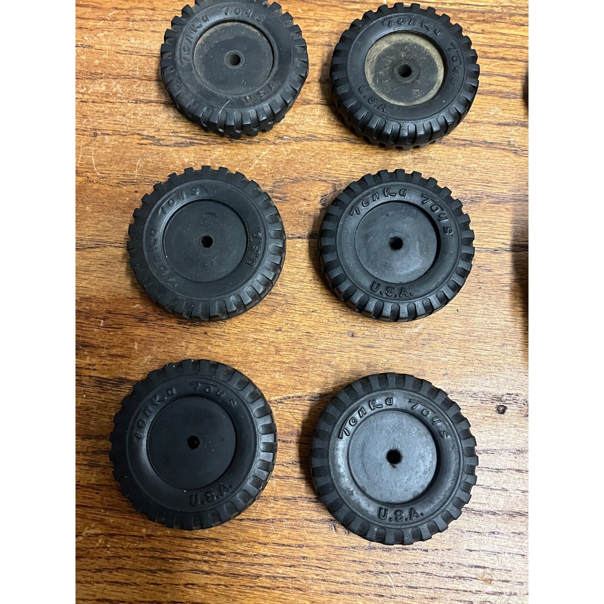 Vintage Original Tonka Vulcanized Script Rubber Tires Wheels Huge Lot Parts