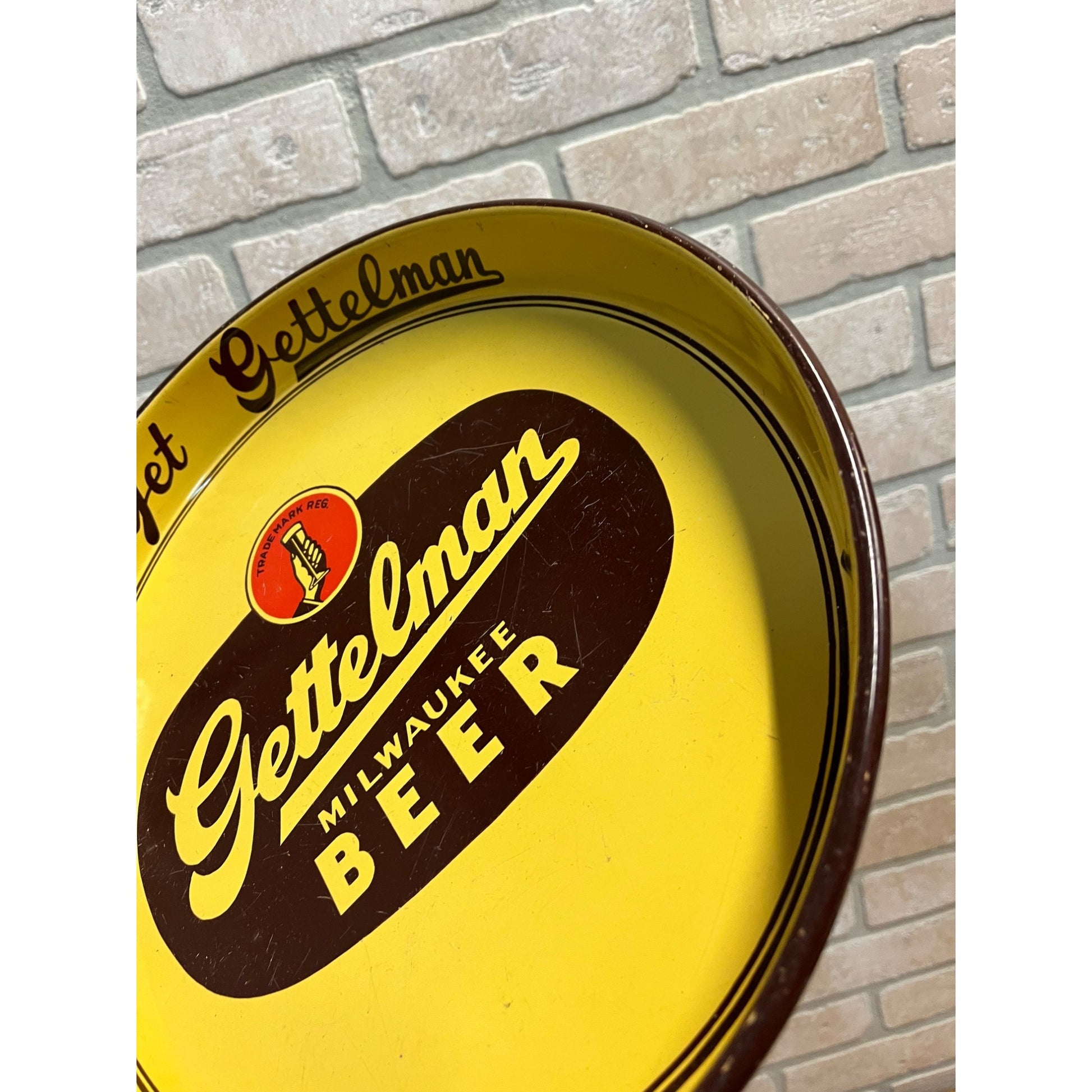 Vintage 1950s Gettelman Milwaukee Beer 12" Tray Advertising "Get...Get.."