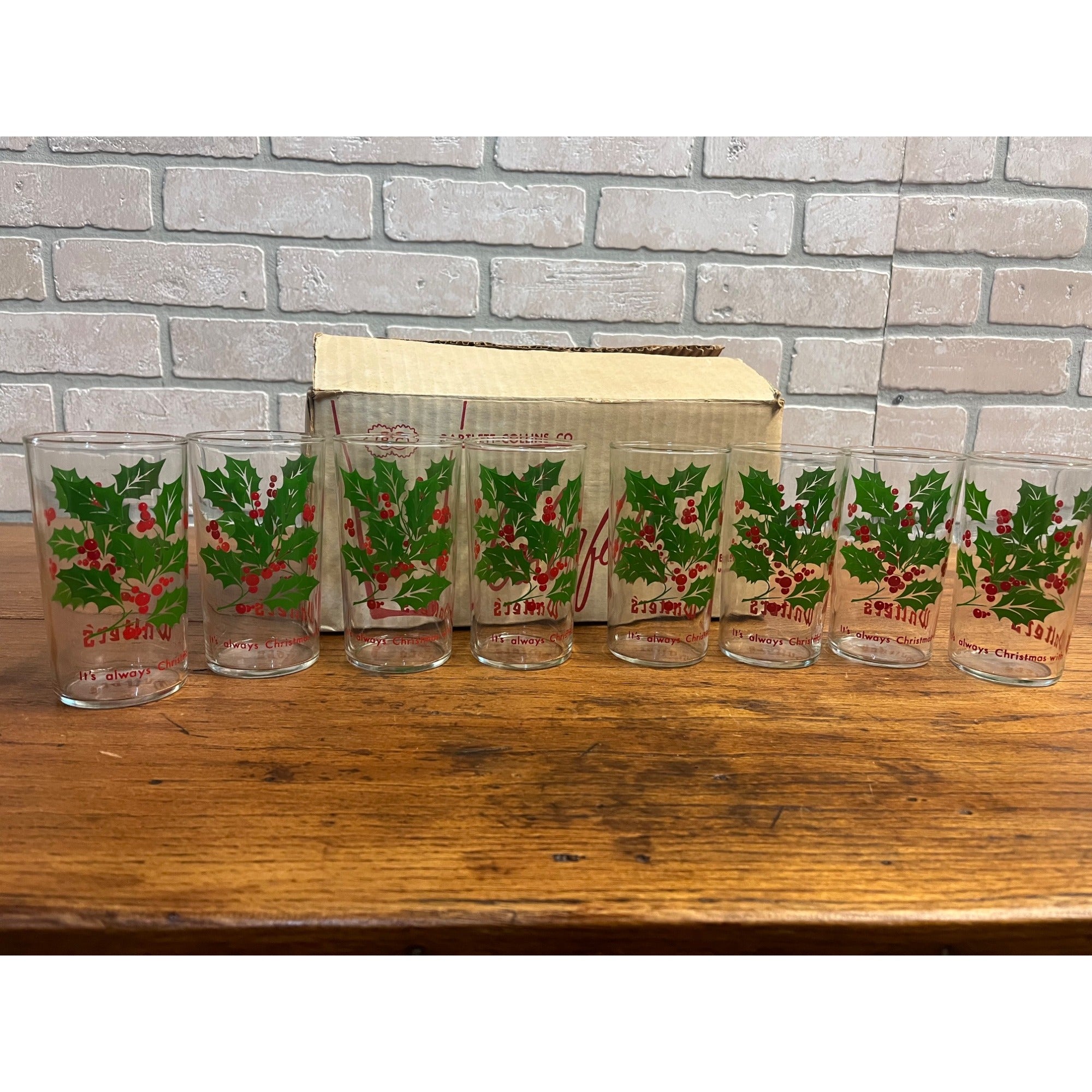 Vintage 1950s Walter's Beer Christmas Glasses Set of (8) w/ Box Eau Claire WI