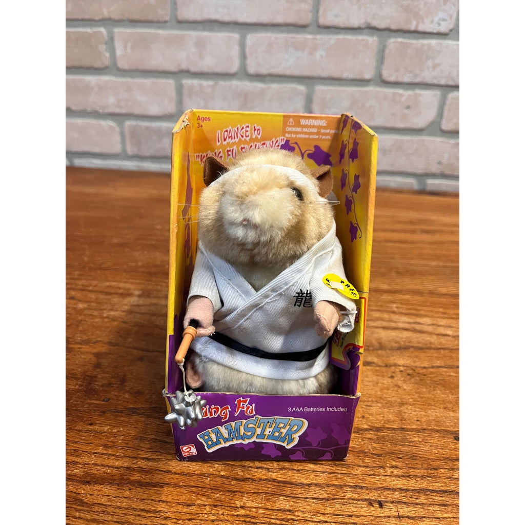 Gemmy 2001 Kung Fu Hamster Sings & Dances To “Kung Fu Fighting” Needs Batteries