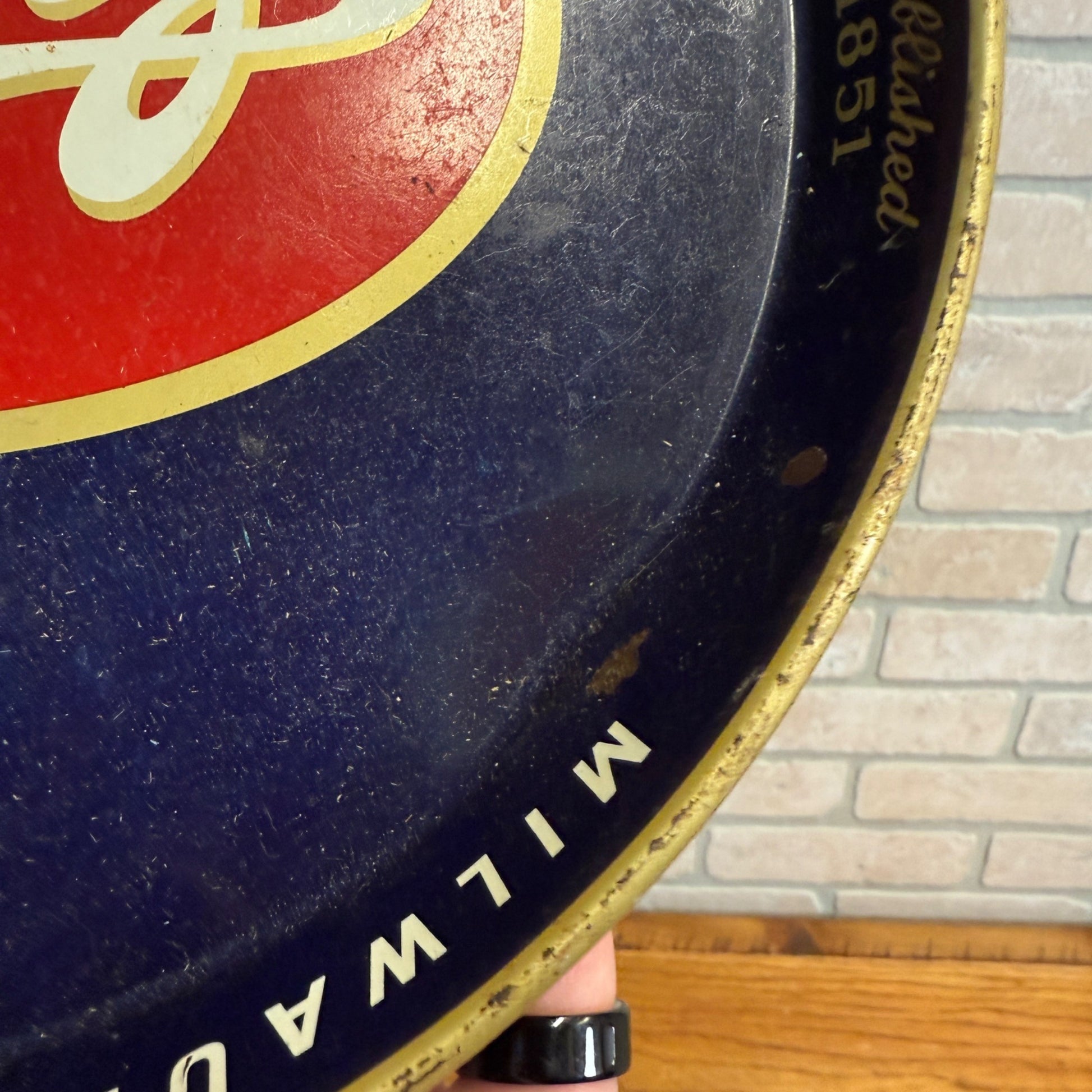 Vintage 1940s Blatz Beer Advertising Metal 12" Serving Tray Milwaukee Wis Red