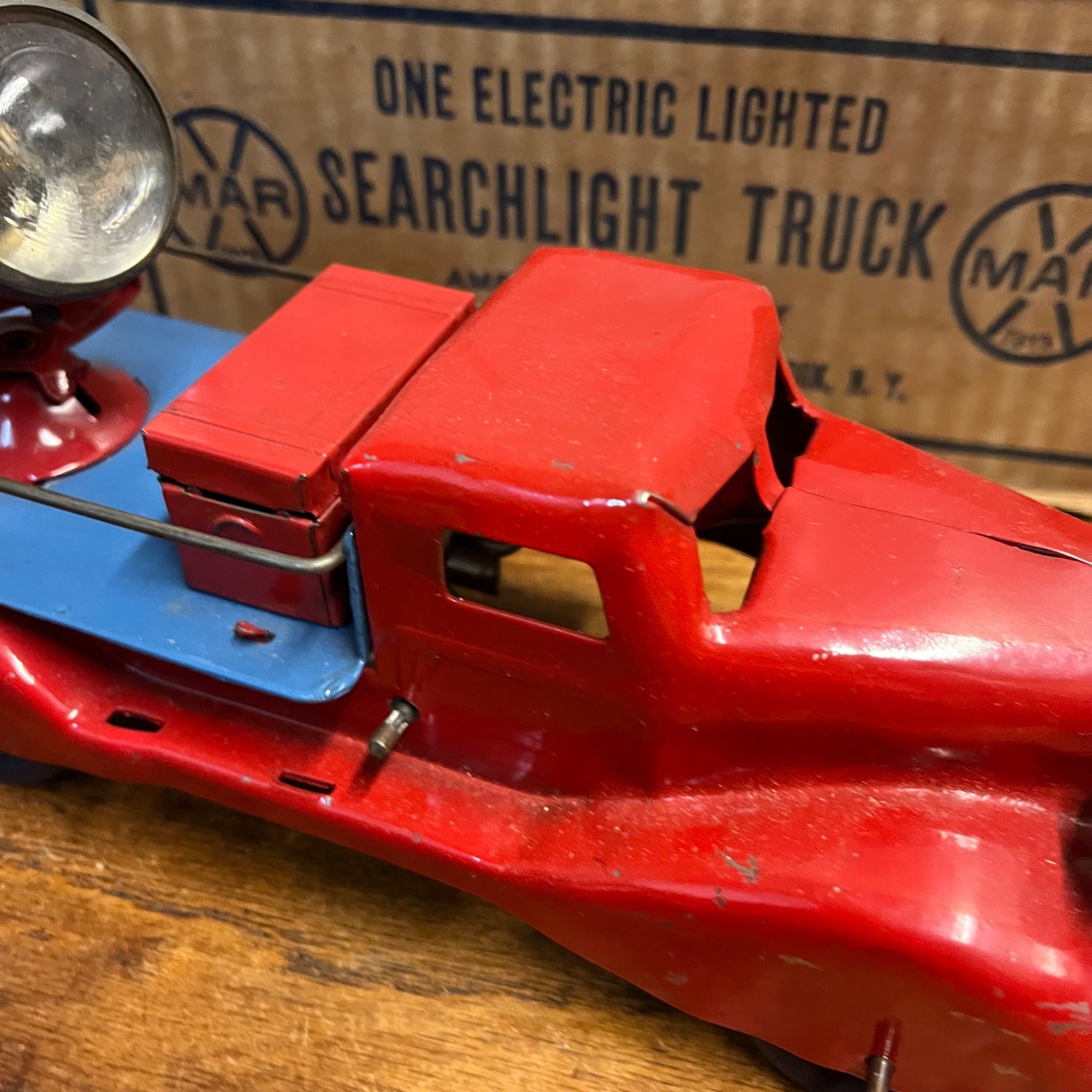 RARE Vintage 1930s Marx Searchlight Truck Pressed Steel Toy + Orig. Box Red/Blue