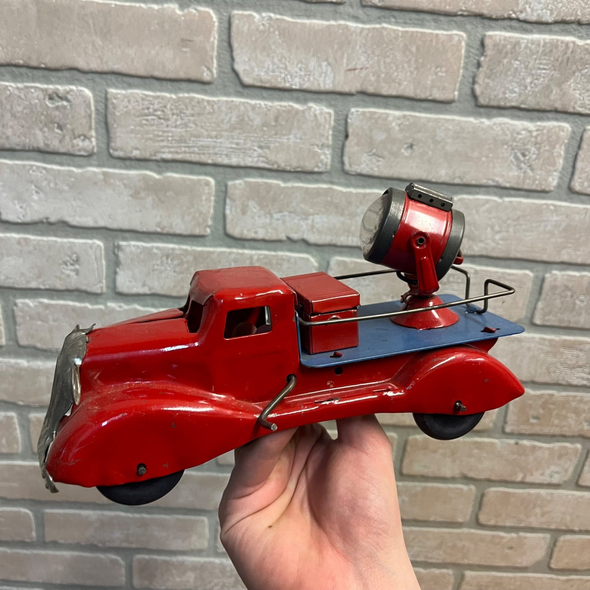RARE Vintage 1930s Marx Searchlight Truck Pressed Steel Toy + Orig. Box Red/Blue