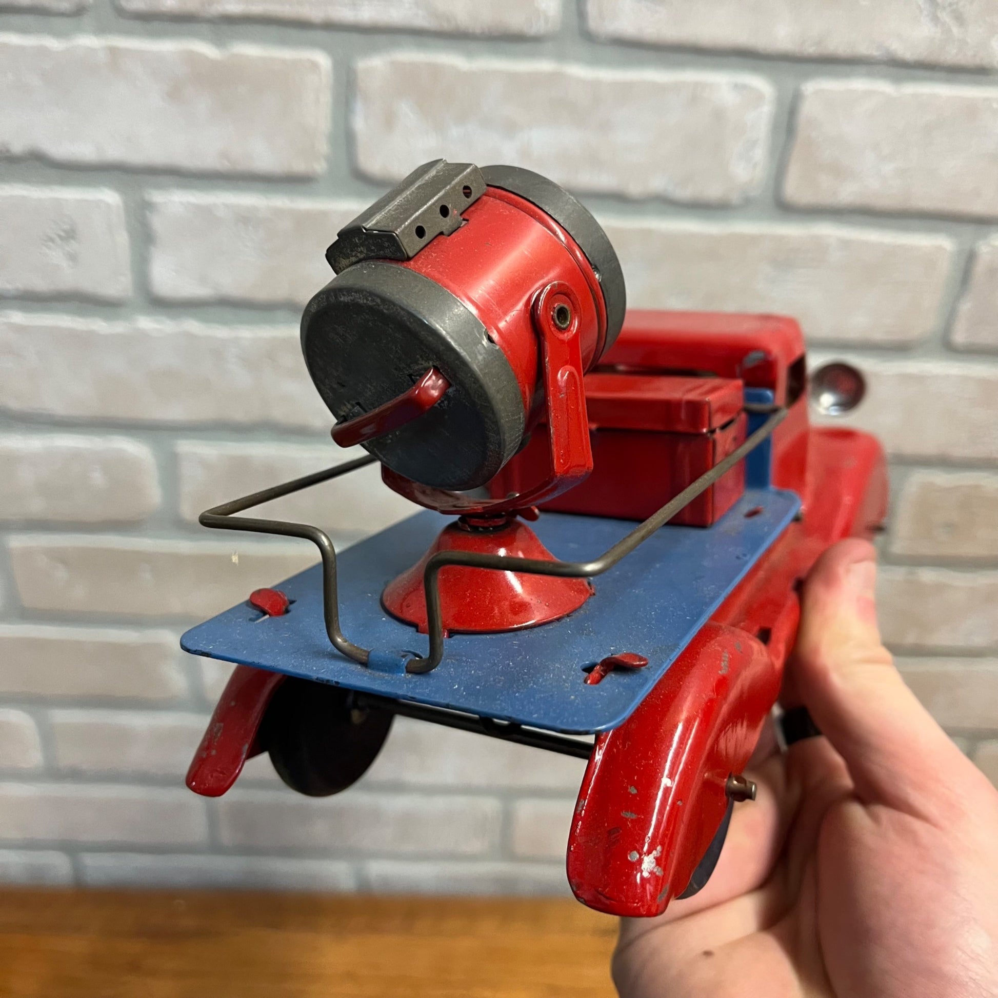 RARE Vintage 1930s Marx Searchlight Truck Pressed Steel Toy + Orig. Box Red/Blue