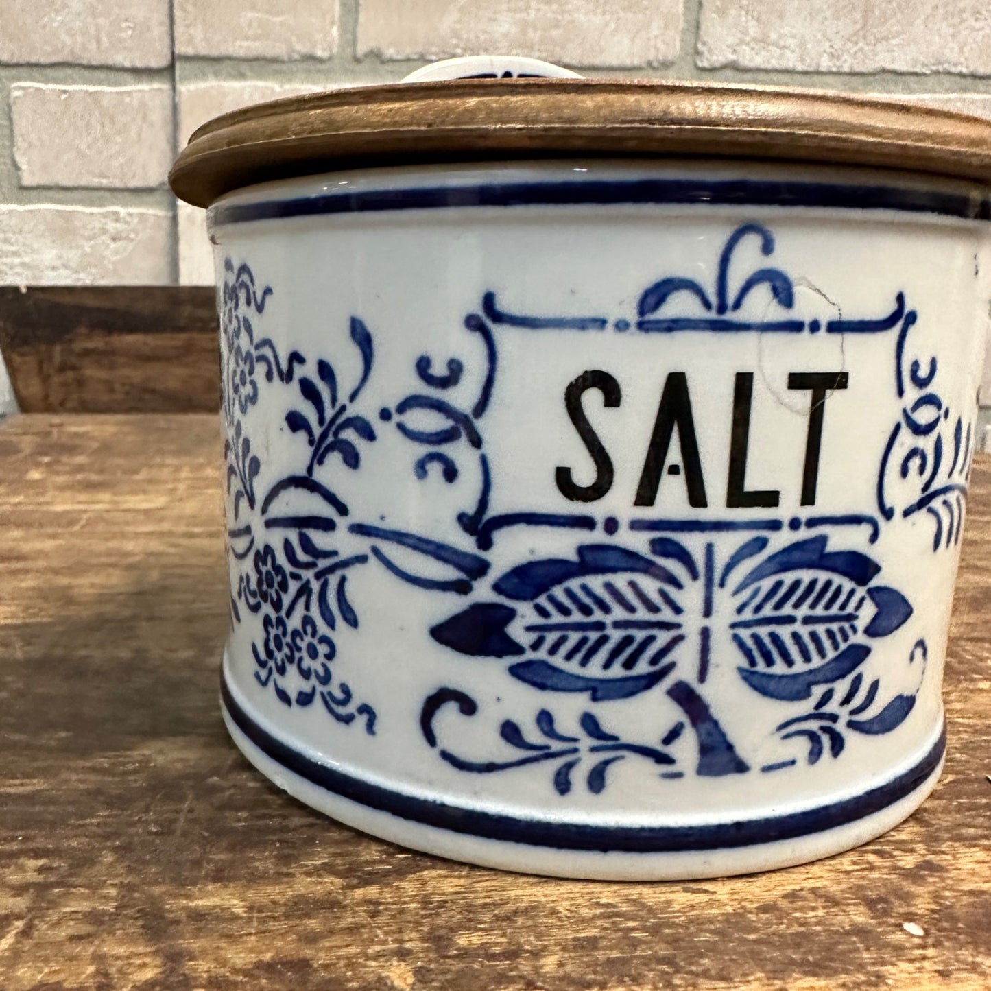 Antique Primitive Porcelain Cobalt Blue Pattern Salt Box w/ Lid - As-Is