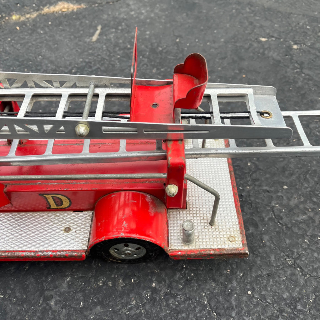 Vintage 1950s Tonka Aerial Ladder Fire Truck No. 5 TFD Pressed Steel Toy