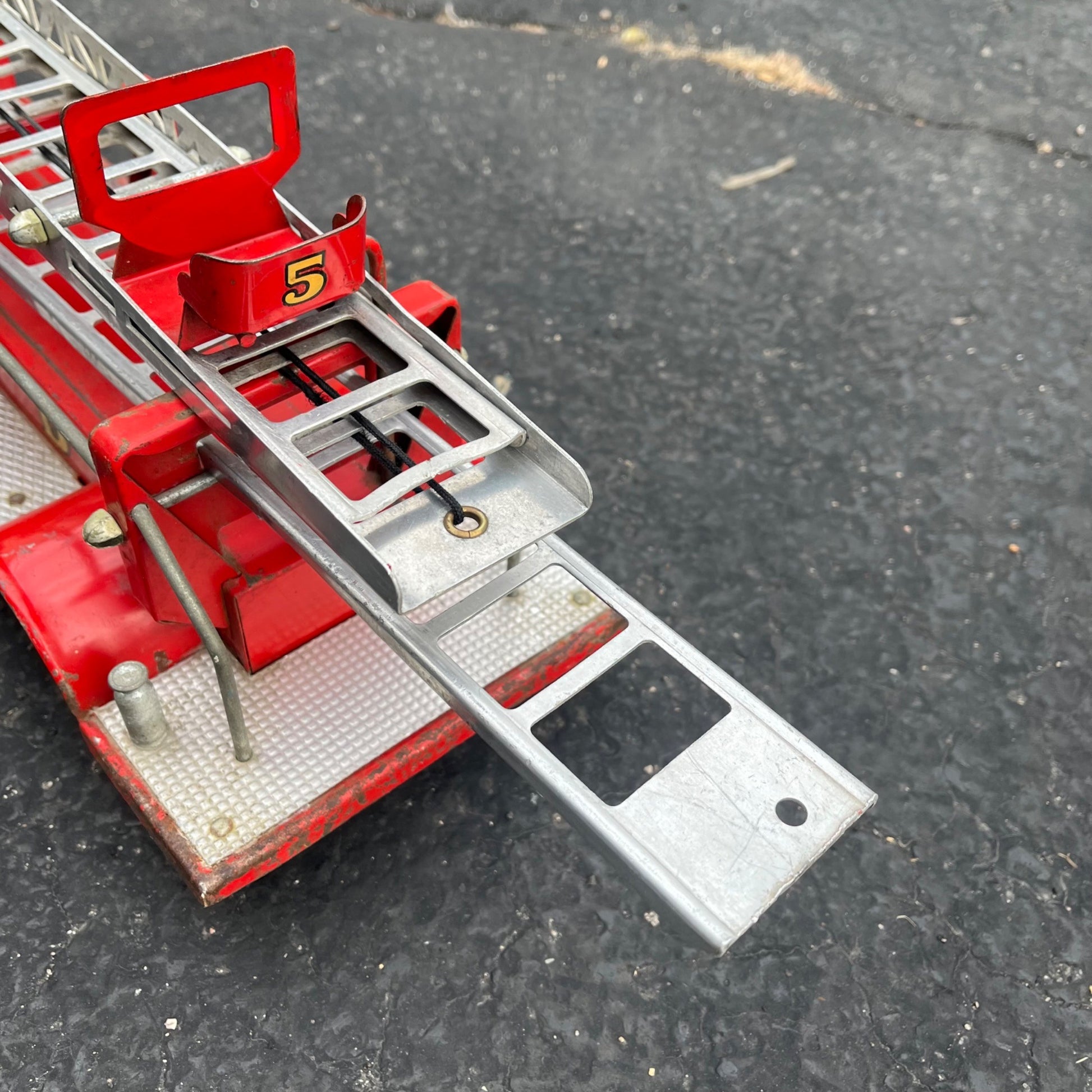 Vintage 1950s Tonka Aerial Ladder Fire Truck No. 5 TFD Pressed Steel Toy