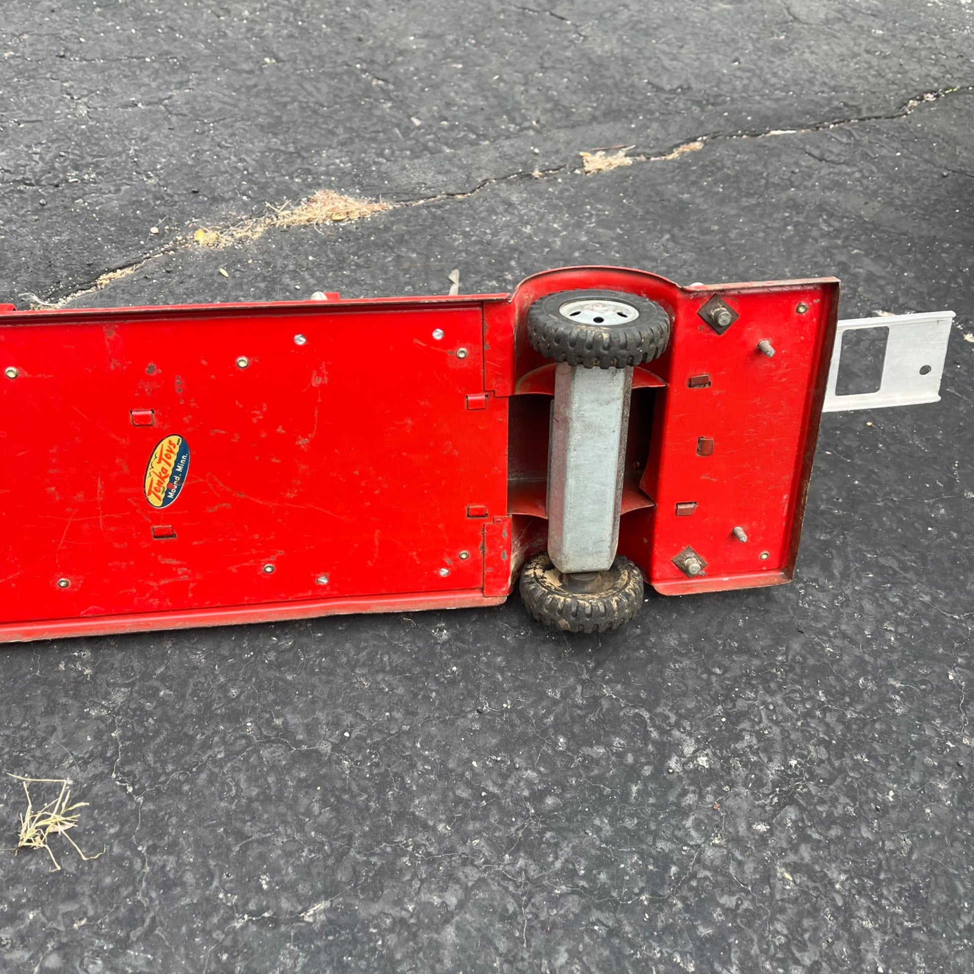 Vintage 1950s Tonka Aerial Ladder Fire Truck No. 5 TFD Pressed Steel Toy