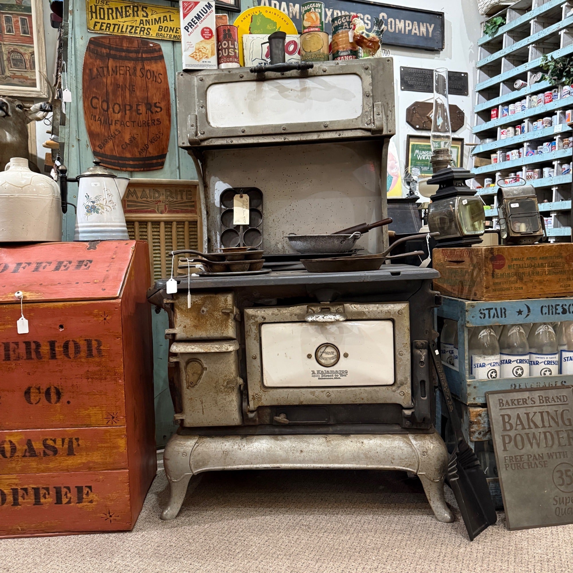 Vintage White Cast Iron Kalamazoo Stove Emperor Enamel Decor