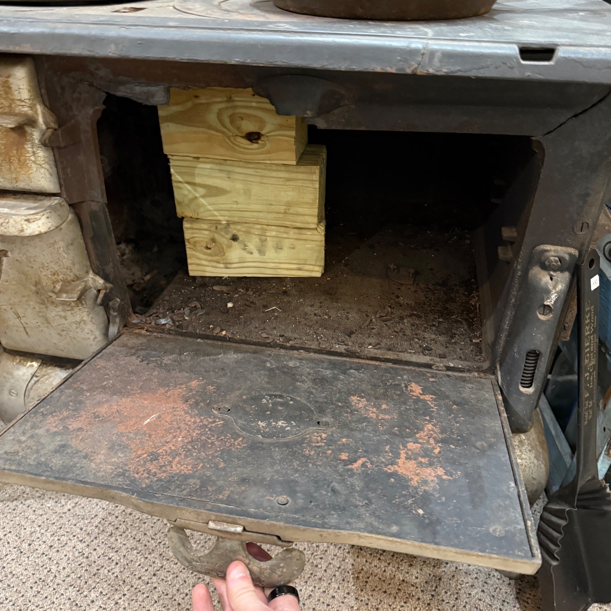 Vintage White Cast Iron Kalamazoo Stove Emperor Enamel Decor