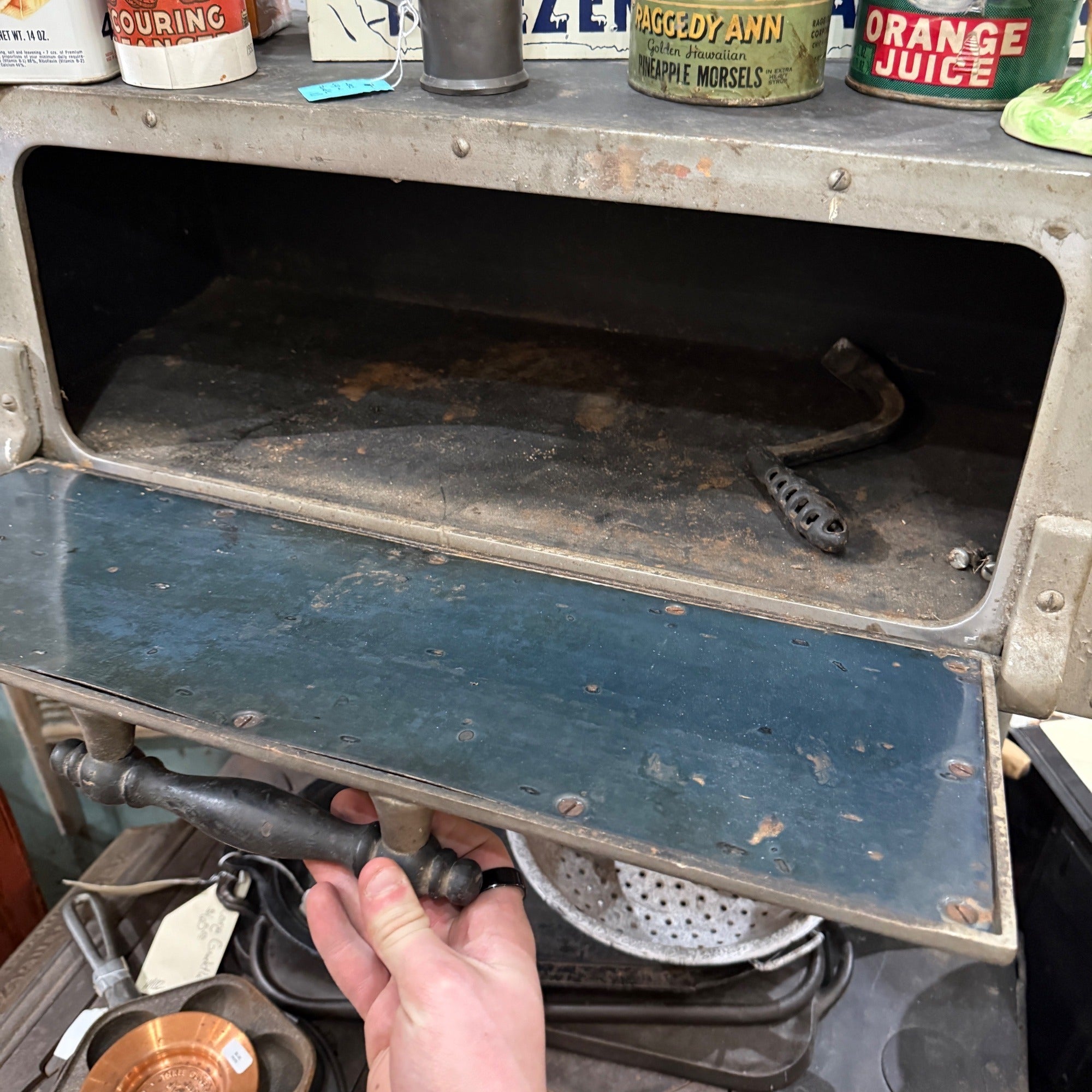 Vintage White Cast Iron Kalamazoo Stove Emperor Enamel Decor