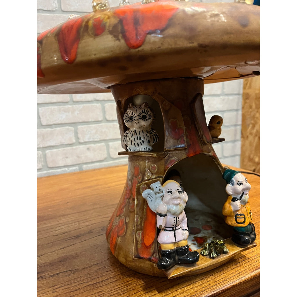 Vintage 1970s Groovy Mushroom & Gnome Table Lamp