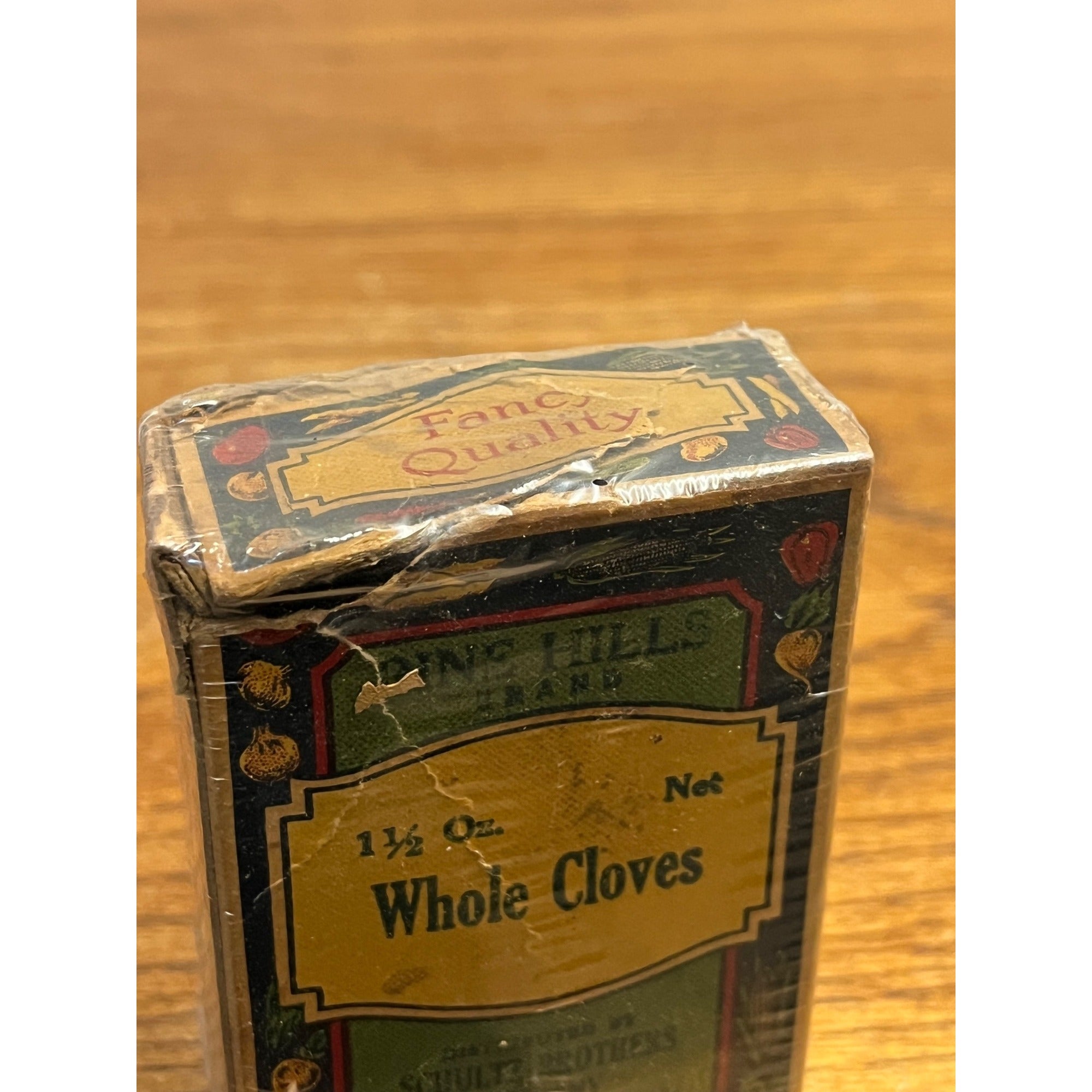 Vintage Pine Hills Brand Schultz Brothers Spice Box Cardboard Sheboygan Wis WI