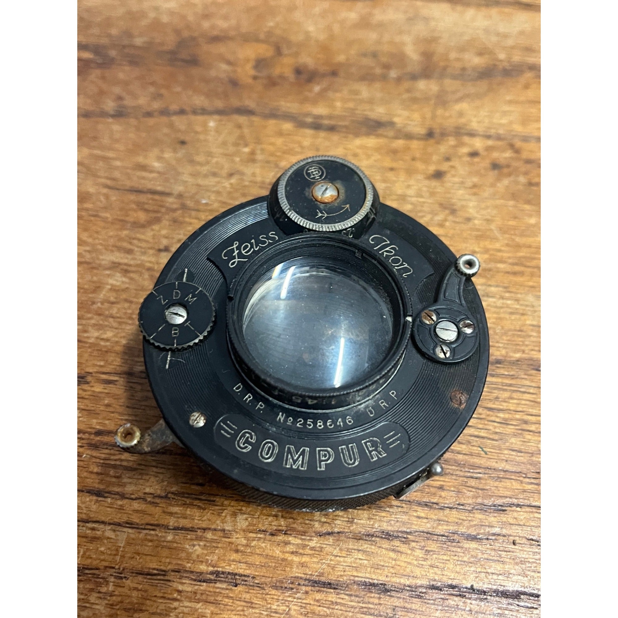 Vintage Carl Zeiss Jena Compur Shutter/ Lens TESSAR 1:4.5 F - 12cm No. 258646
