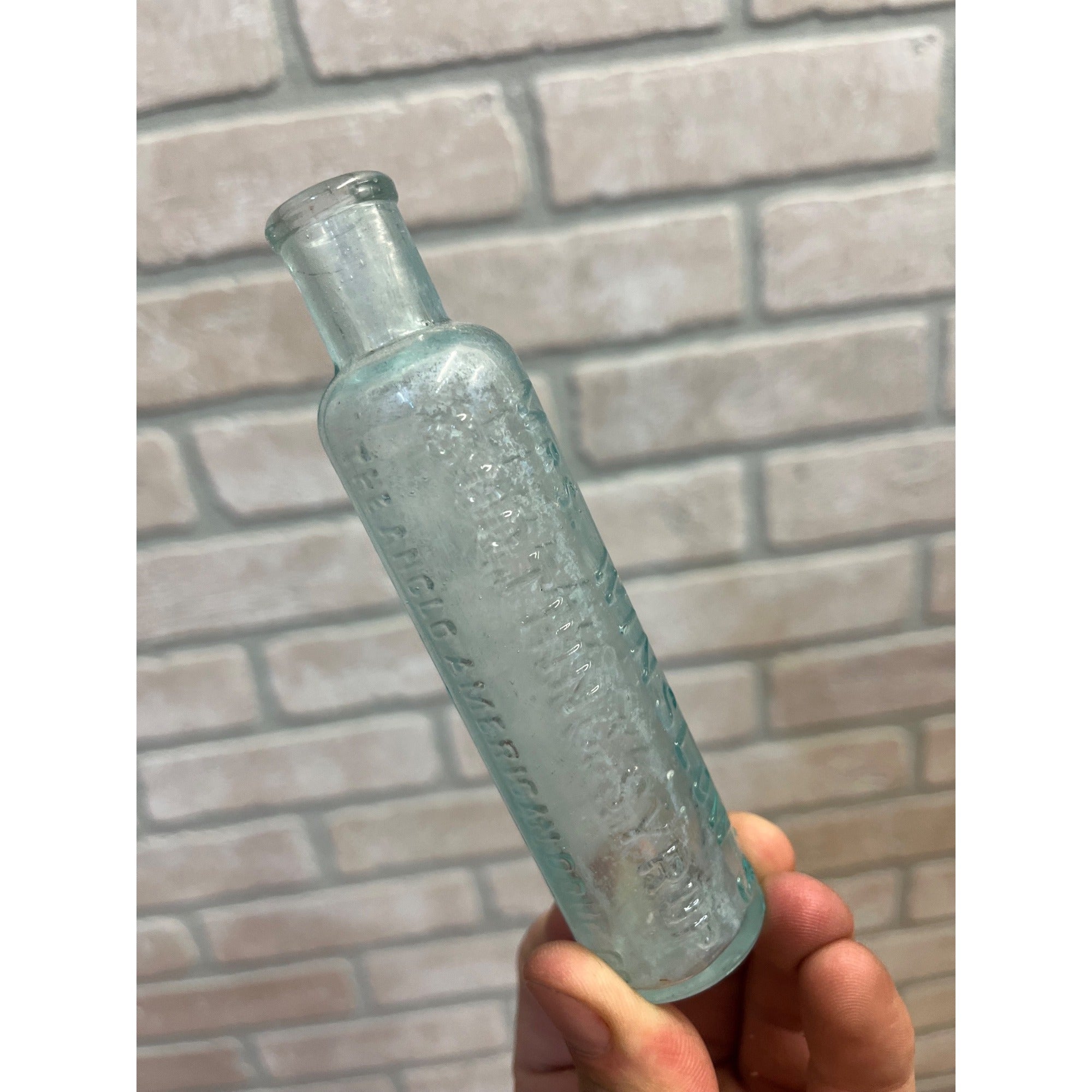 Antique 1880s Mrs Winslow's Soothing "Baby Killer" Morphine Medicine Bottle