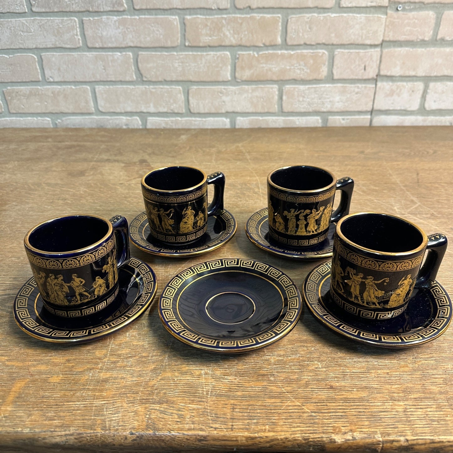 Set of 4 KE Greek Mythology Black & 24k Gold Espresso Cups & Saucers Coffee