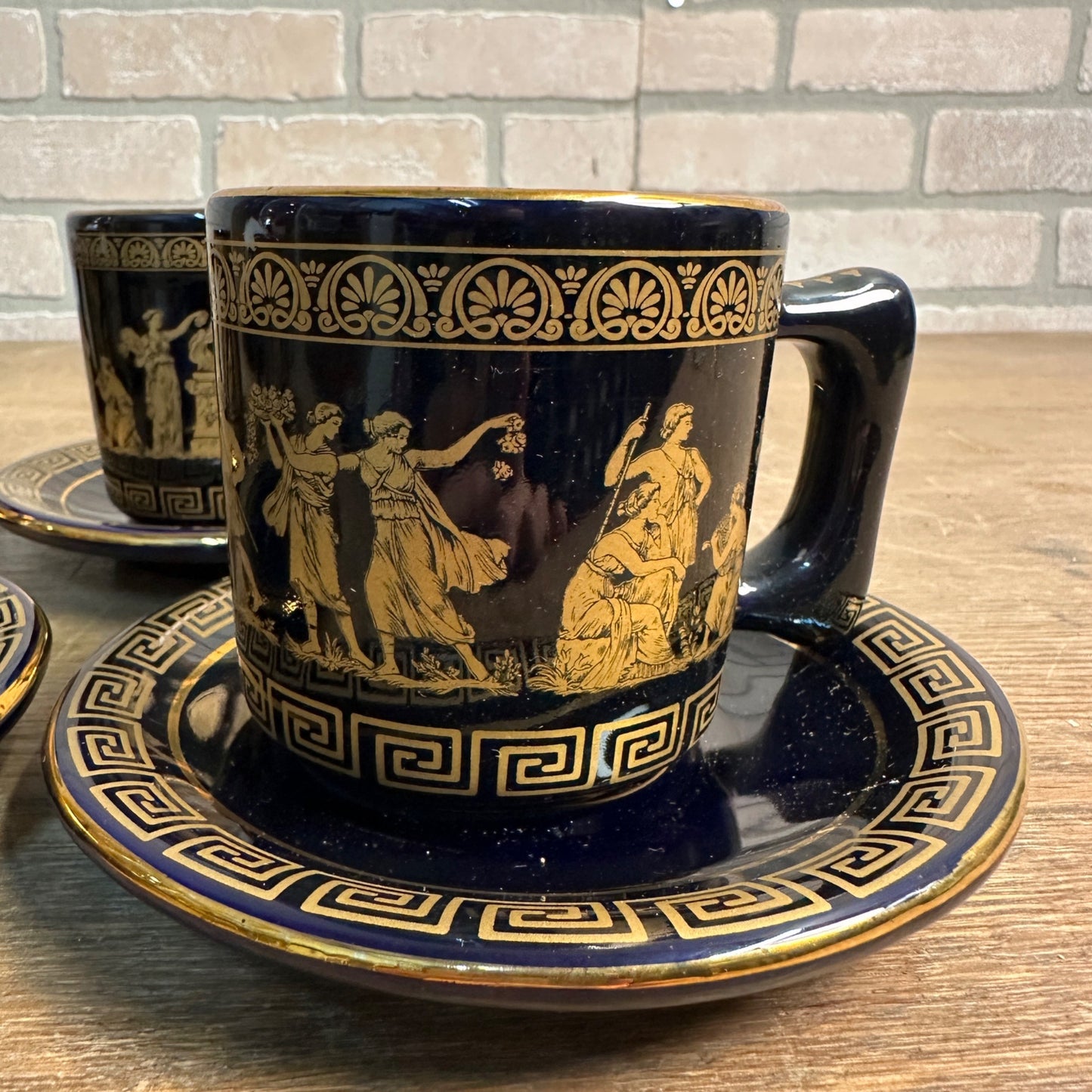 Set of 4 KE Greek Mythology Black & 24k Gold Espresso Cups & Saucers Coffee