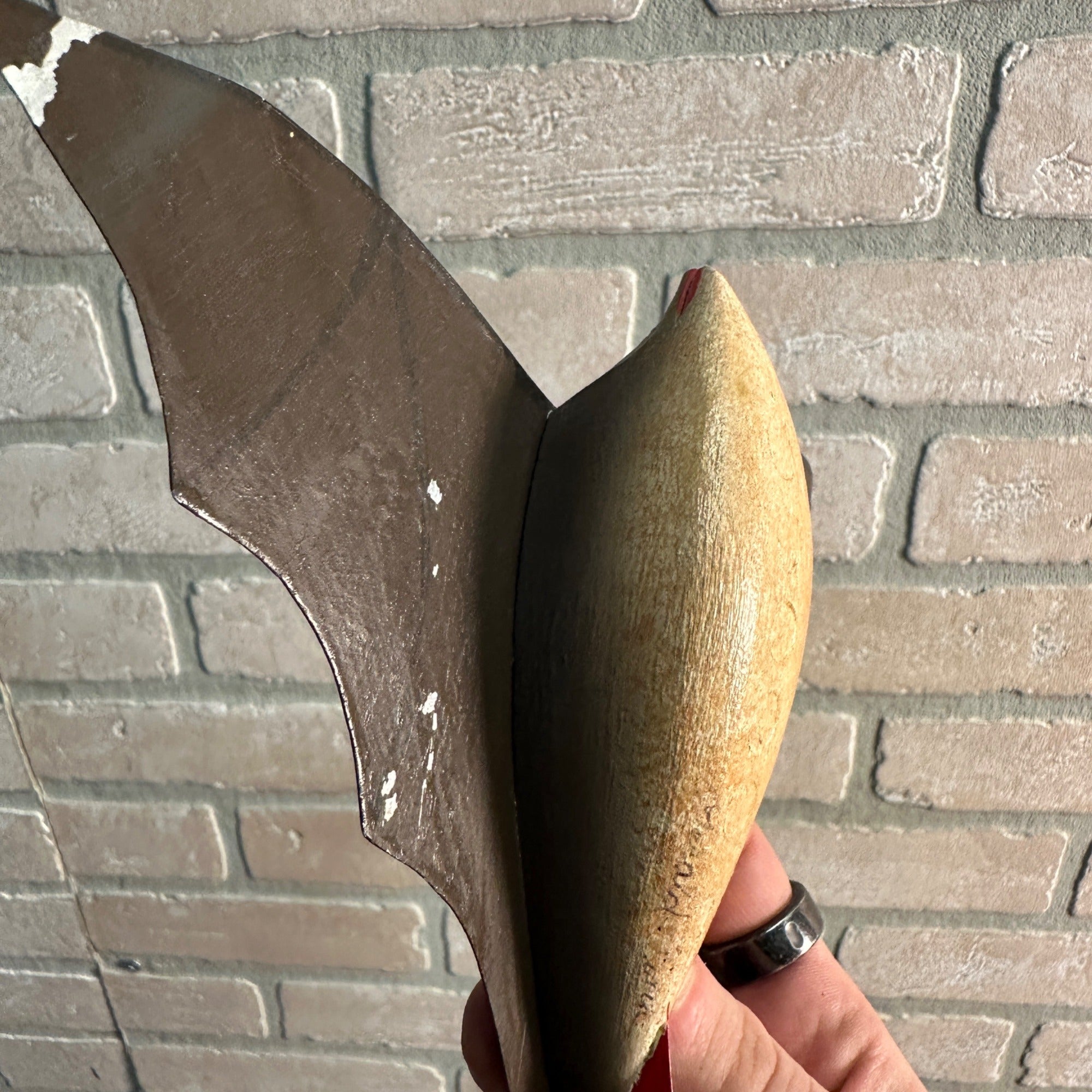 ANTIQUE VINTAGE BAT W/ WINGS ICE FISHING SPEARING DECOY WEIGHTED SIGNED