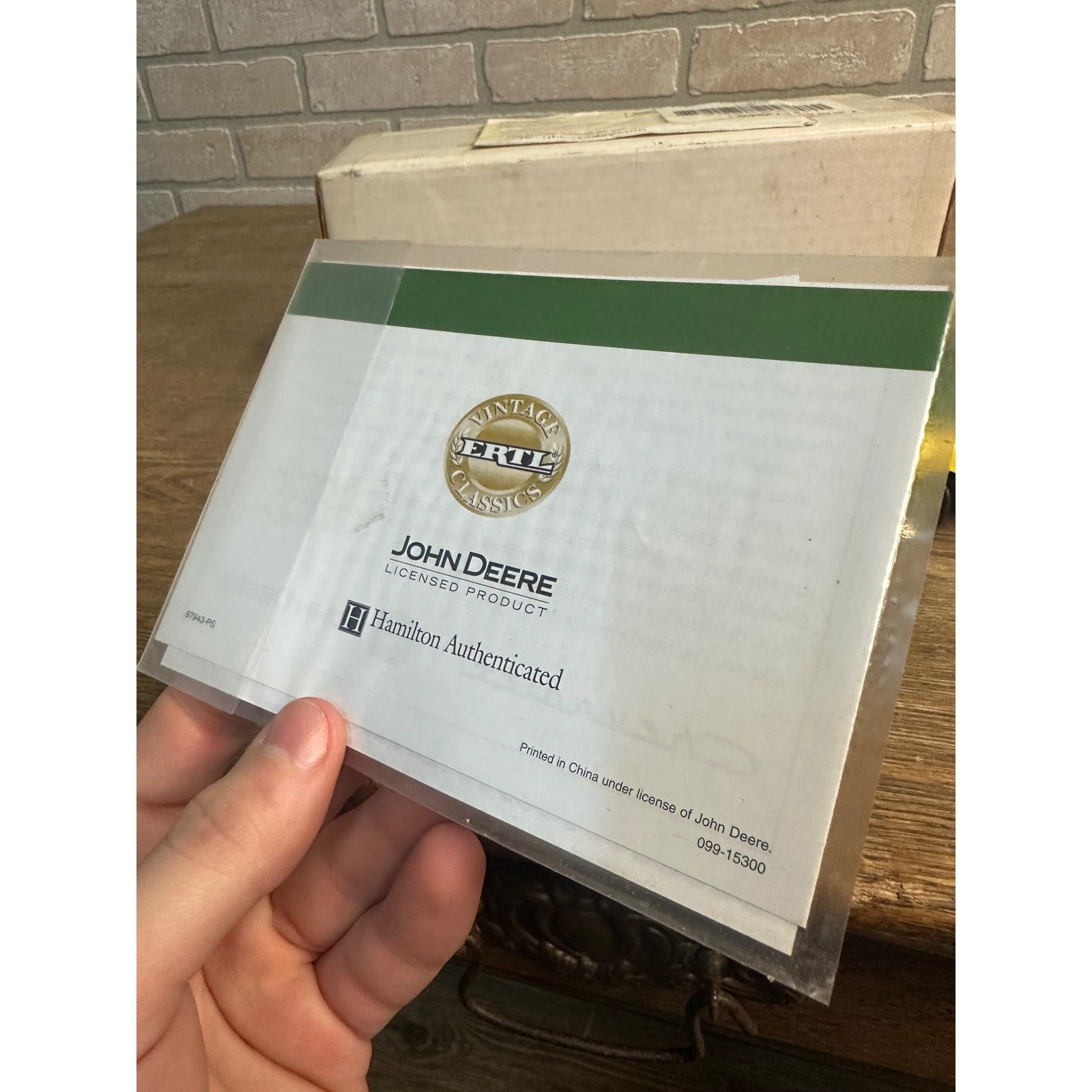 Ertl John Deere 1950 Chevy Pick Up Truck Bringing Home Xmas Tree 1:25 Scale Diecast