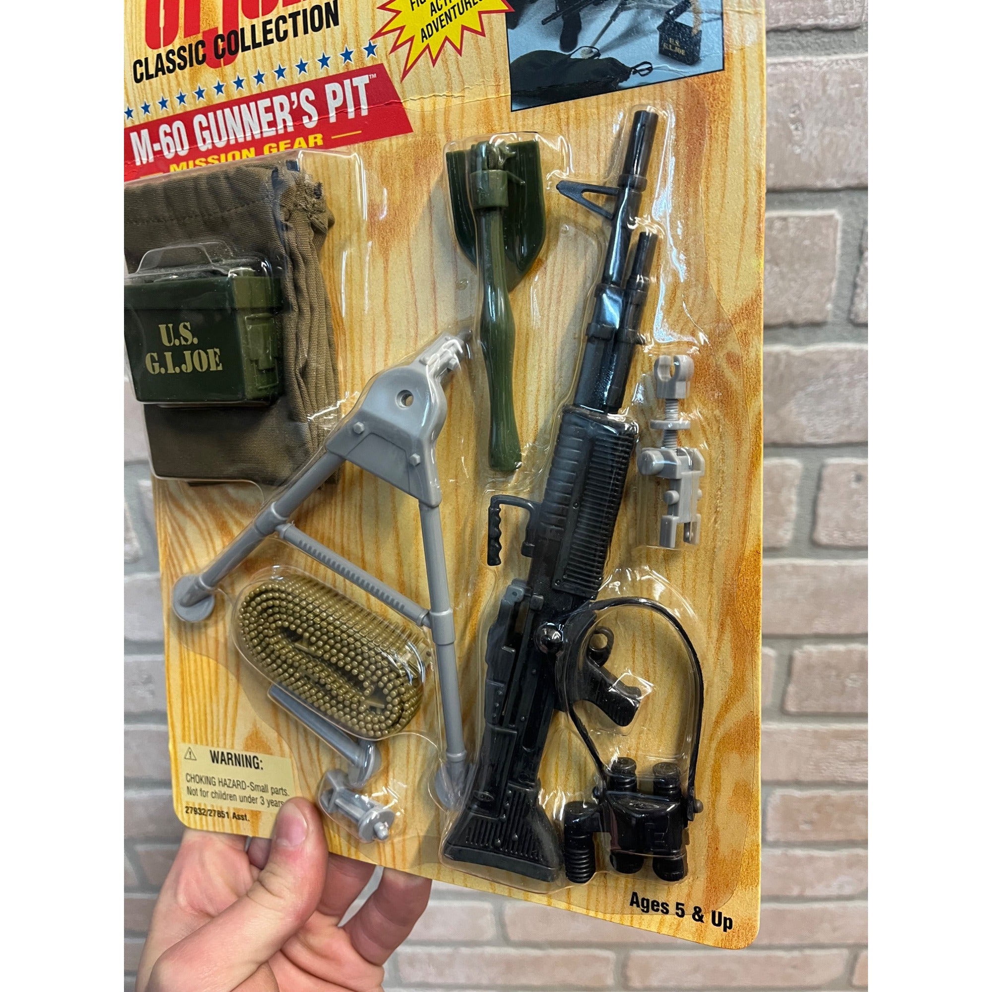 Vintage GI Joe Classic Collection M-60 Gunner's Pit Mission Gear NOS NEW Hasbro 1997