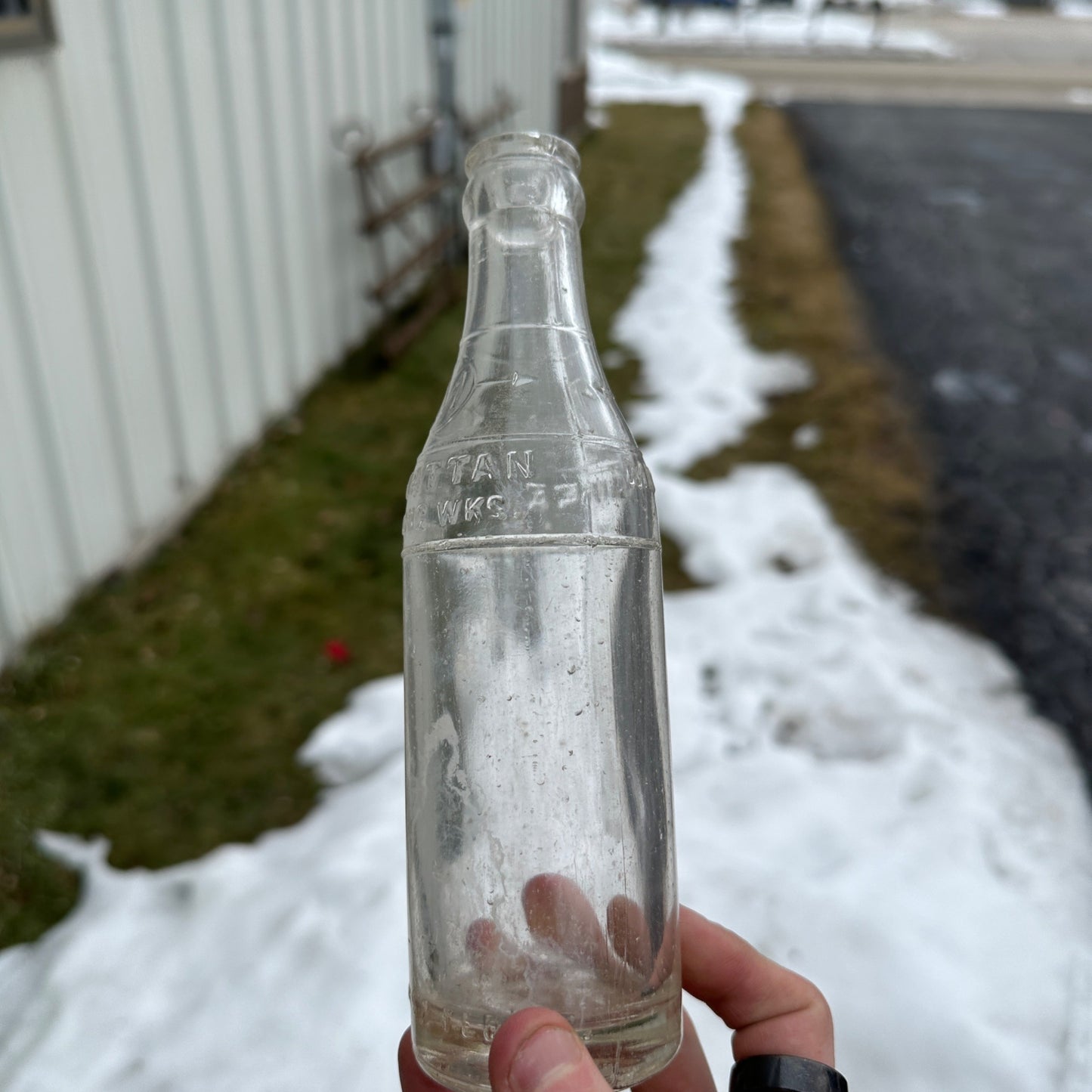 Manhattan Bottling Works Milwaukee Soda Bottle Wisconsin Horse Head