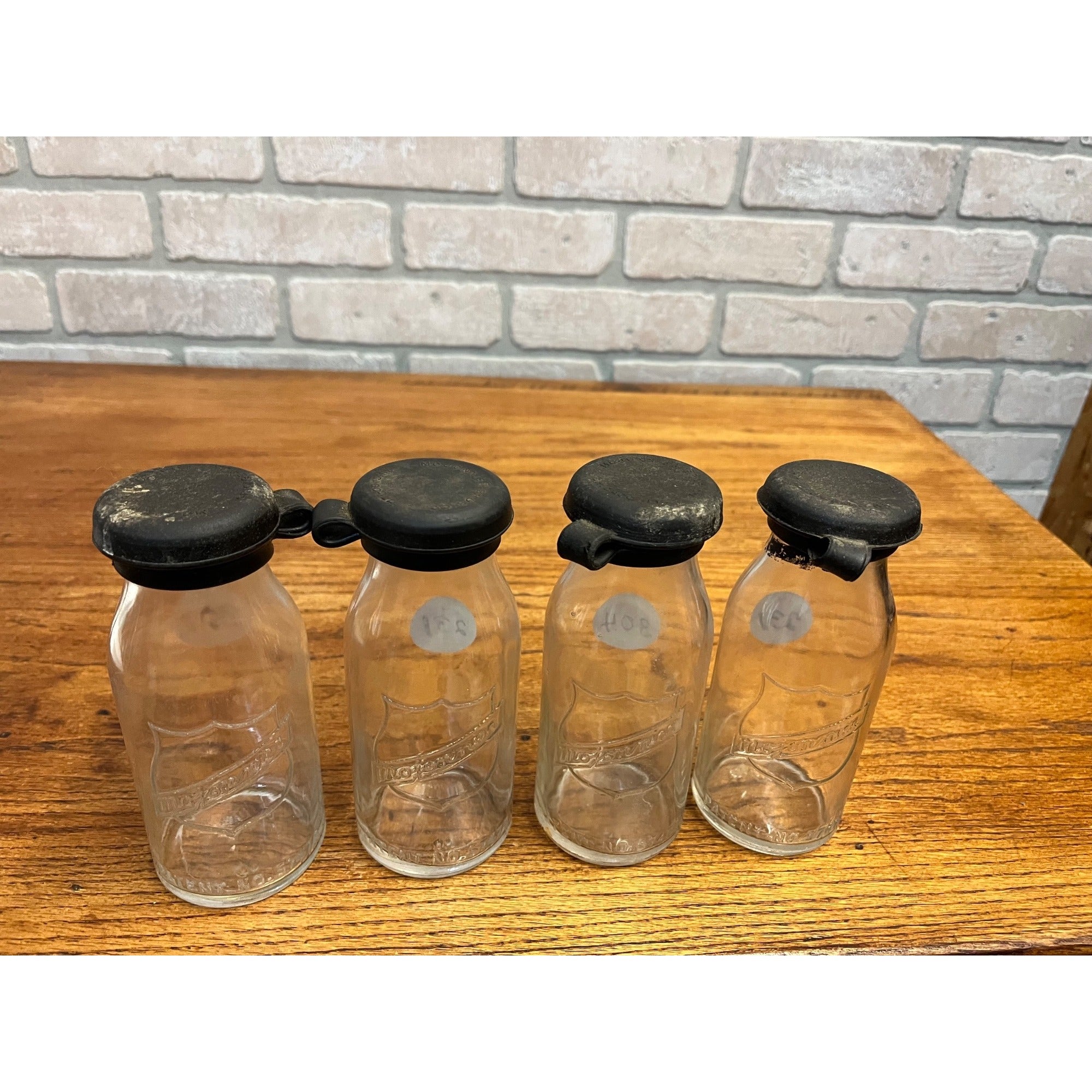 Vintage Mojonnier Milk Diary Tester Sample Glass Bottles Lot (4) w Rubber Stoppers