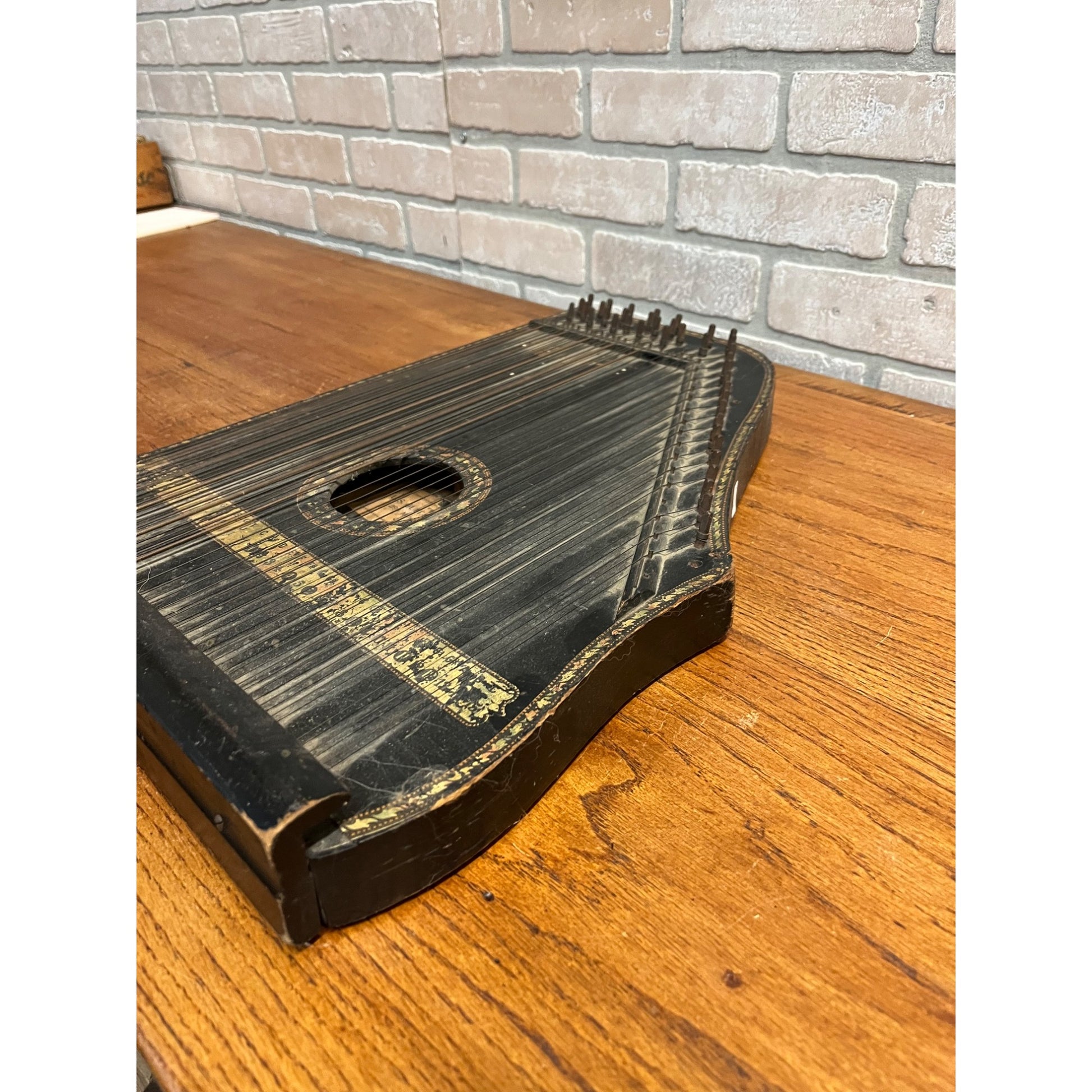 Antique Menzenhauer No. 2.5 Guitar Zither Wood Musical String Instrument