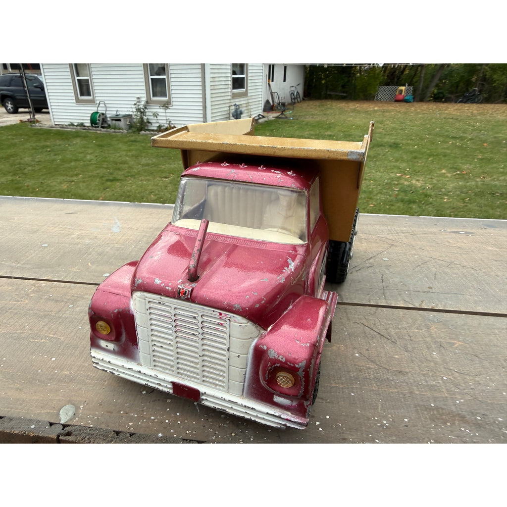 Vintage 1950s Ertl International Touch Steering IH Dump Truck Metal Toy