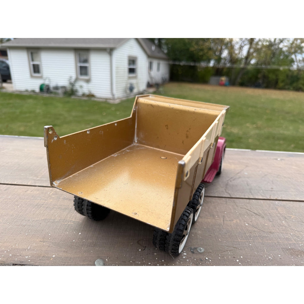 Vintage 1950s Ertl International Touch Steering IH Dump Truck Metal Toy