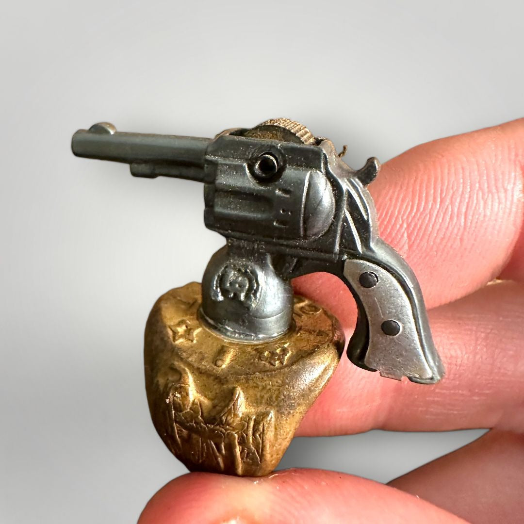 VINTAGE 1947 -1949 LONE RANGER 6 SIX SHOOTER KIX CEREAL PREMIUM GUN RING ATOMIC